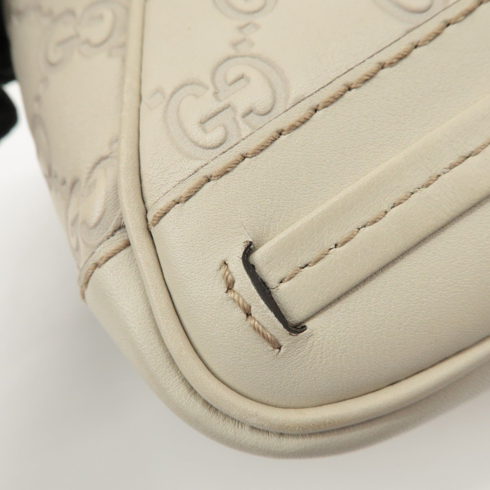 Gucci Hand Bag - Ivory, Leather