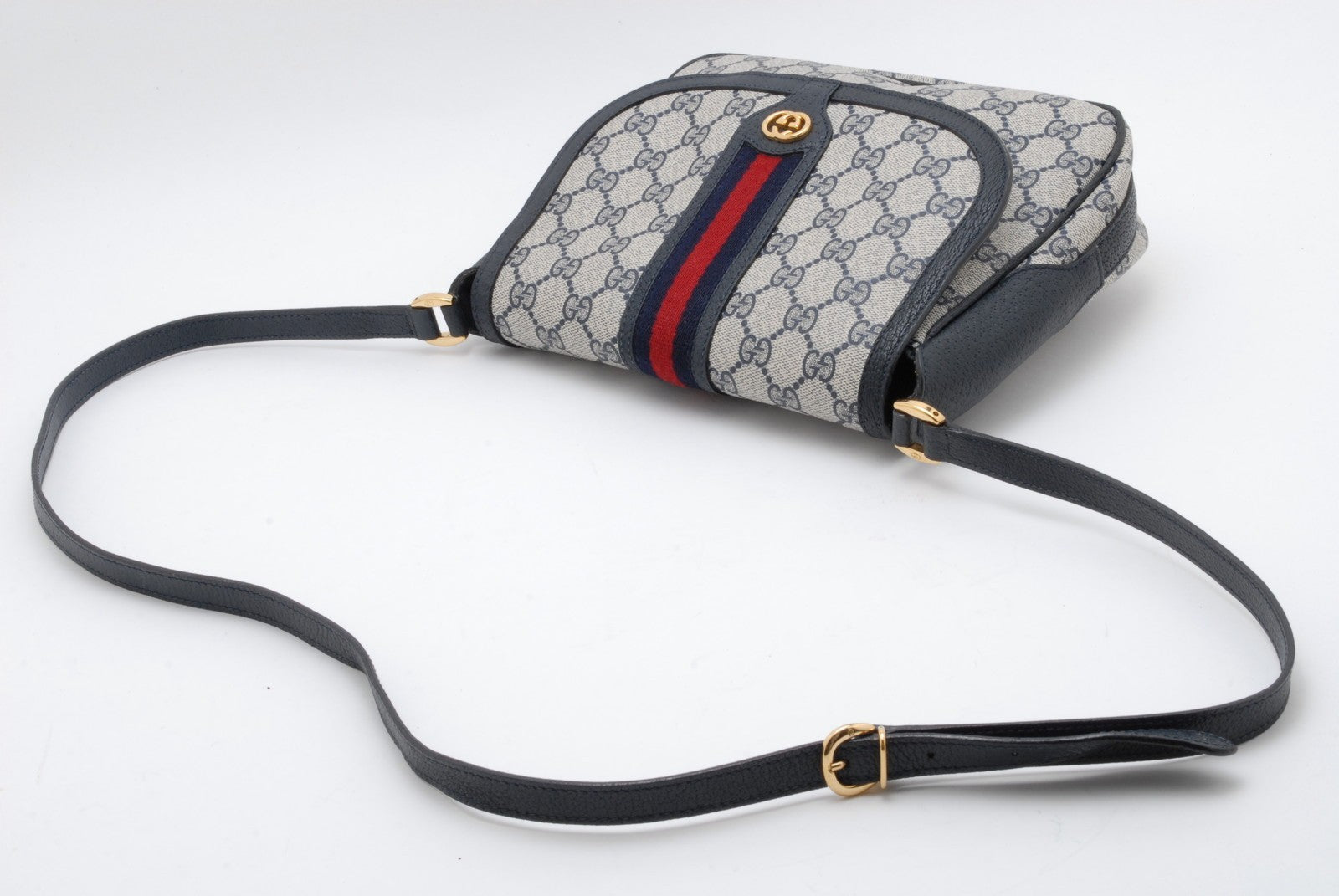 Gucci GG Supreme Shoulder Bag - Navy Blue, Canvas