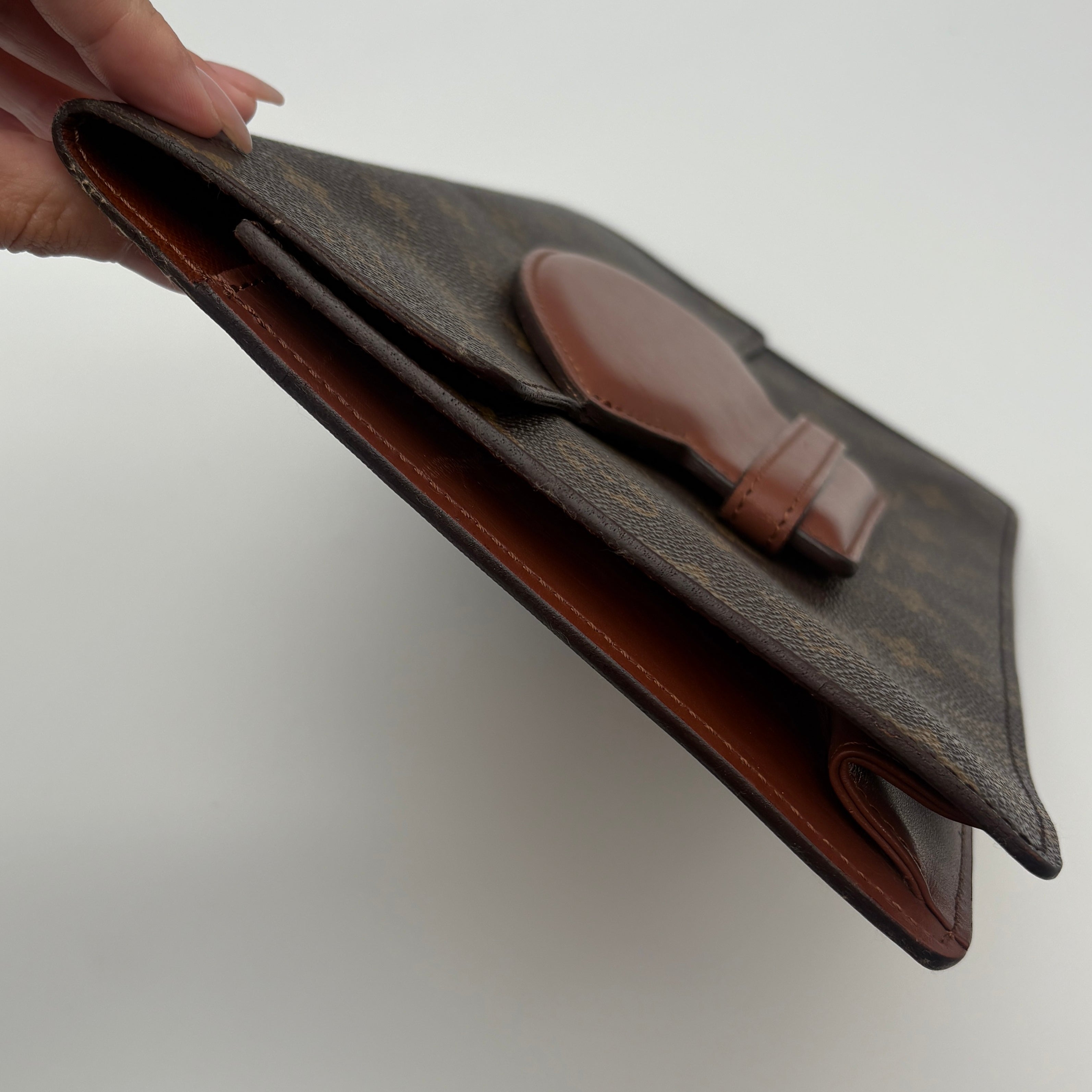 Louis Vuitton CHAILLOT CLUTCH BAG