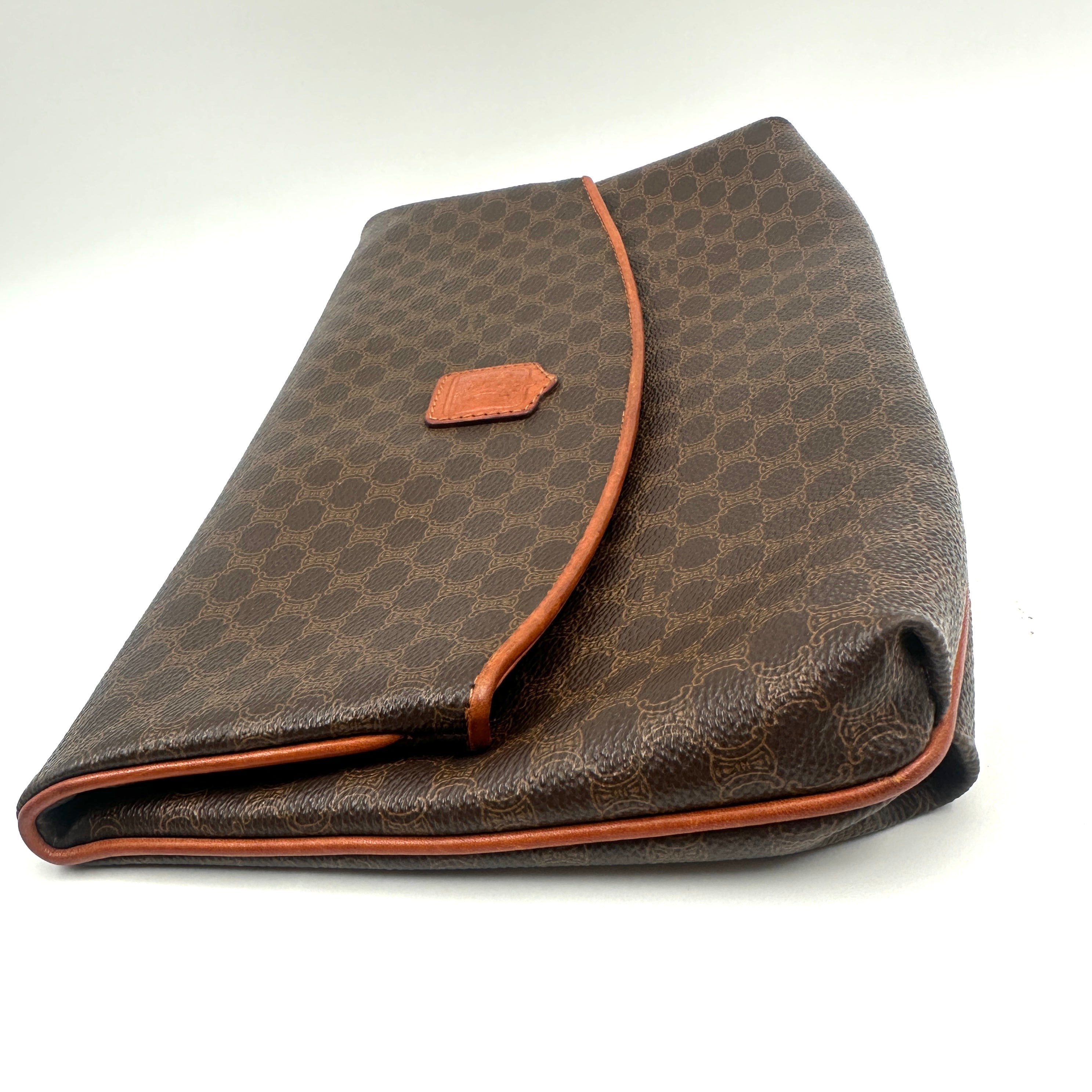 Macadam Bifold Clutch
