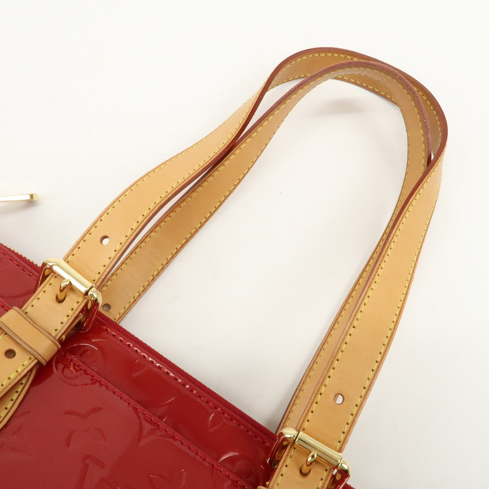 Louis Vuitton Vernis Rosewood Avenue Handbag - Pomme D'Amour, Vernis Leather