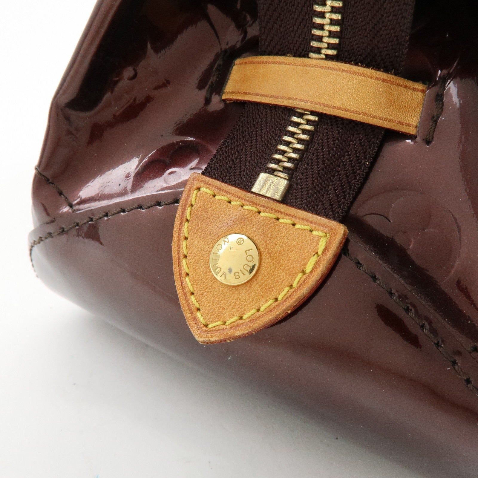 Louis Vuitton Monogram Vernis Rosewood Avenue Hand Bag