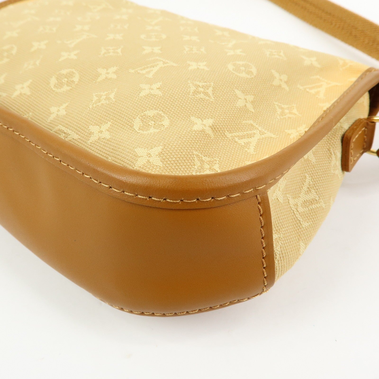Louis Vuitton Hand Bag - Beige, Monogram Mini Canvas