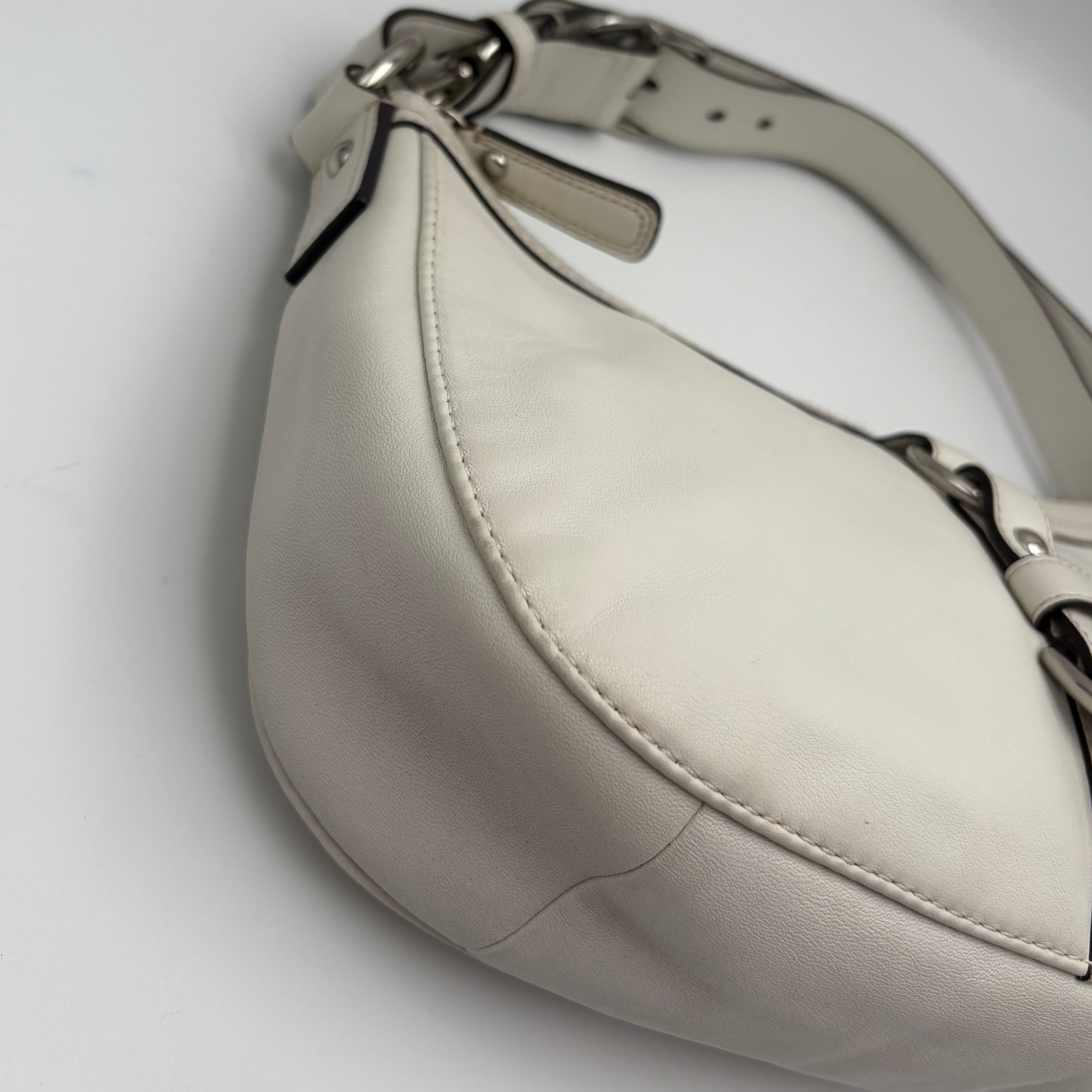 COACH Croissant leather Shoulder bag