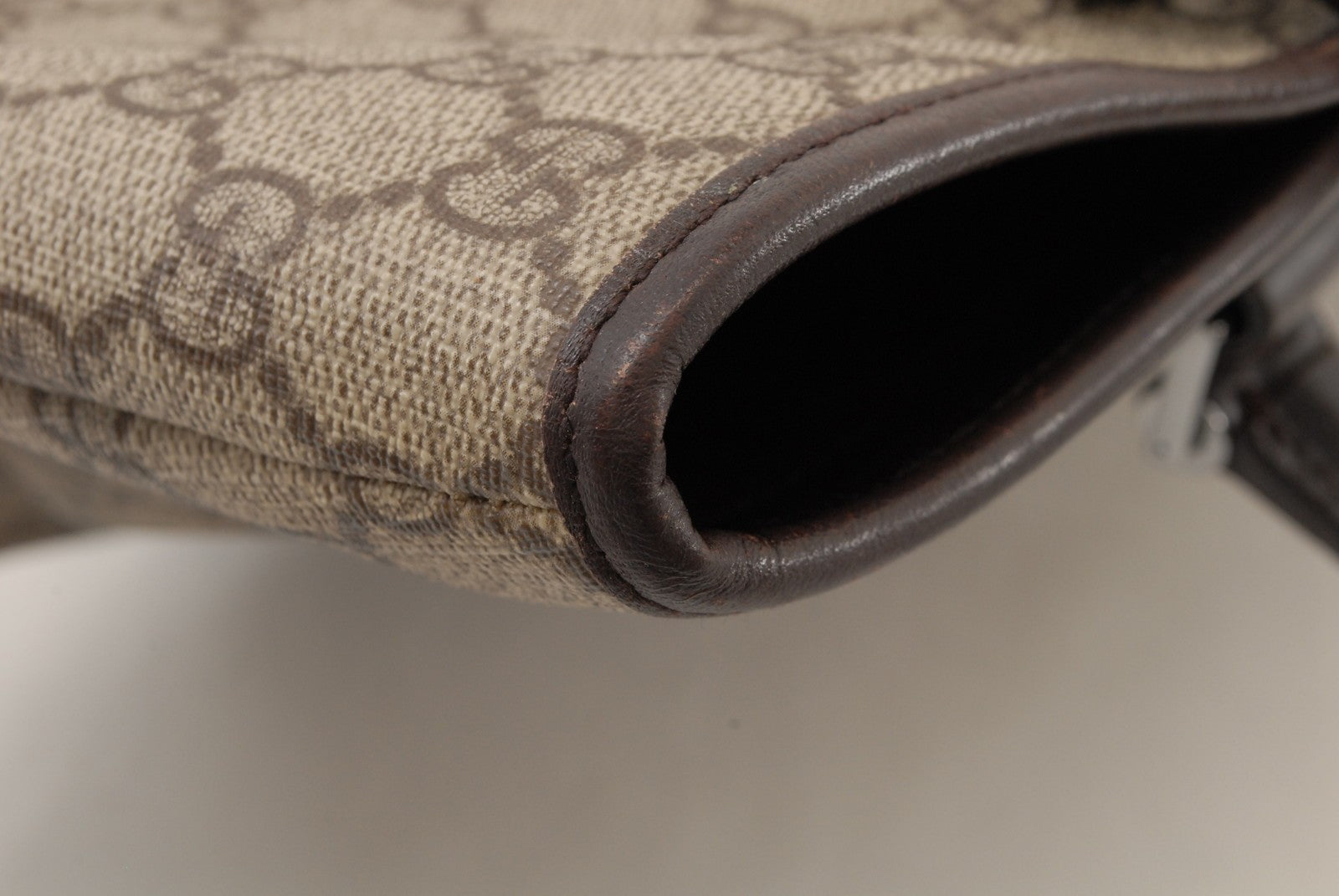 Gucci GG Canvas Tote Bag - Beige Brown, PVC Leather