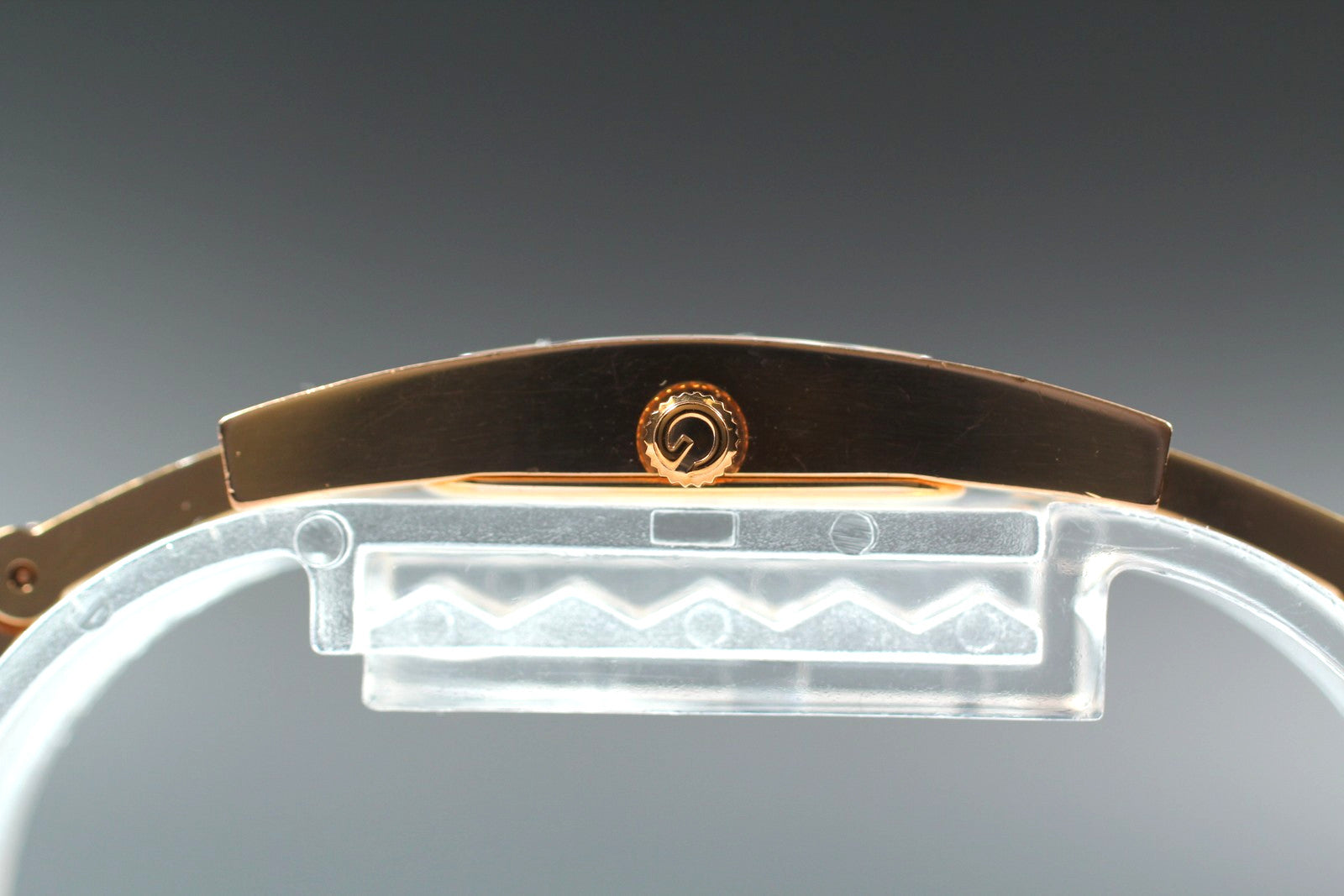 Gucci 3900L Watch - Gold, Stainless Steel