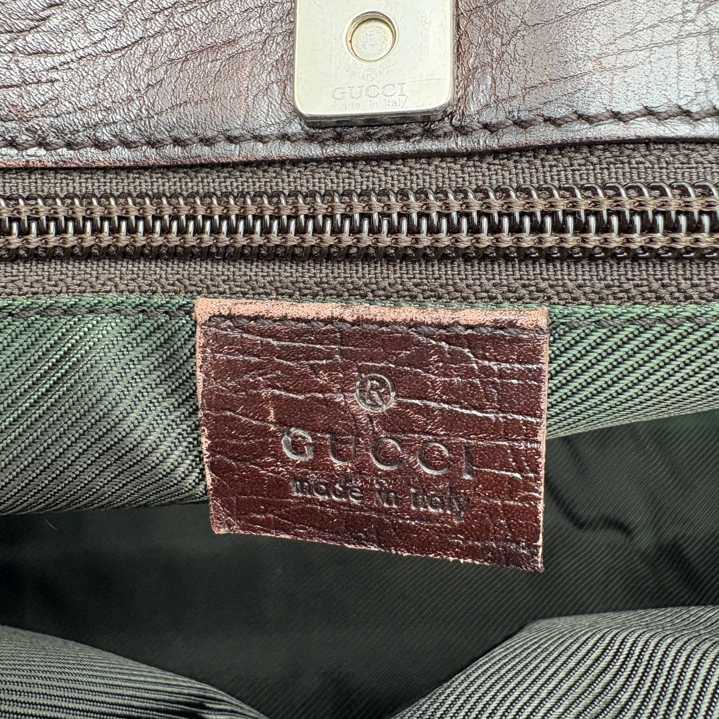 Gucci Supreme tote bag