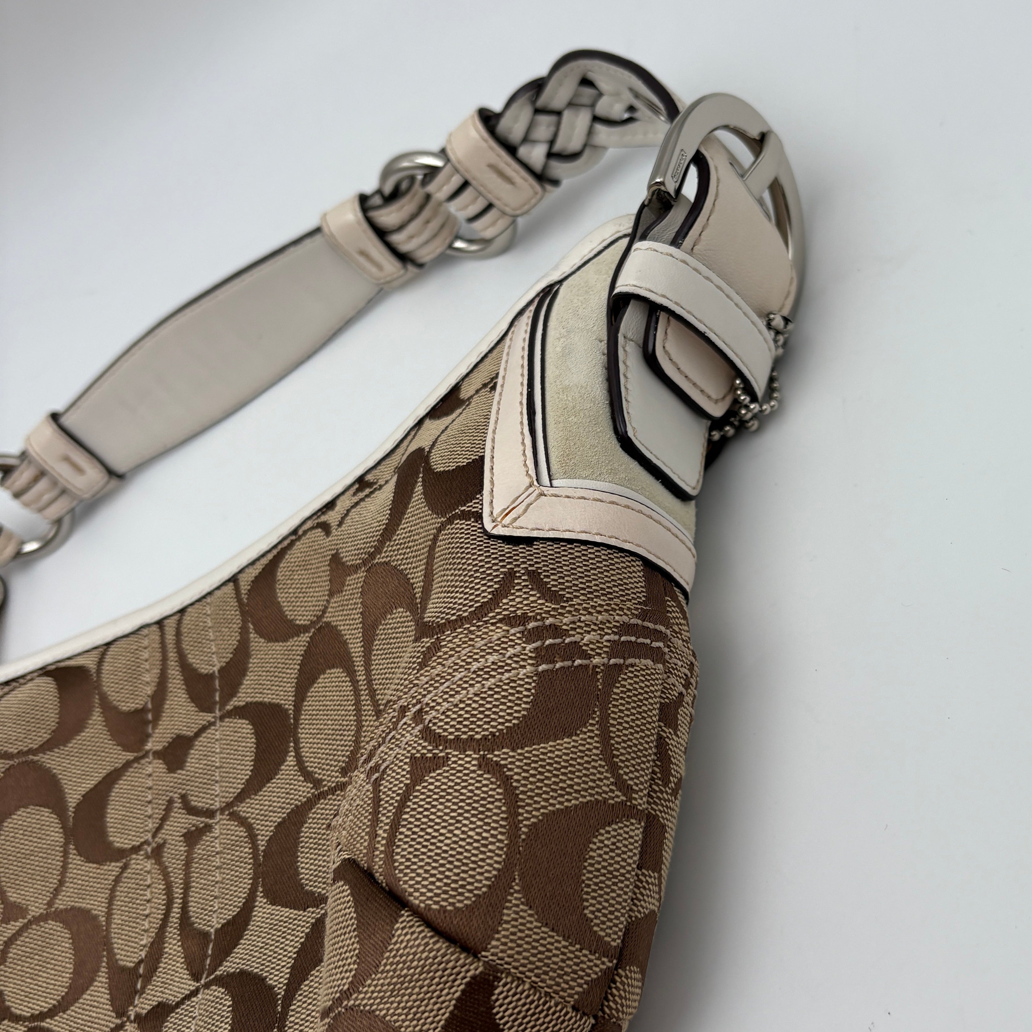 COACH SIGNATURE WHITE HOBO BAG