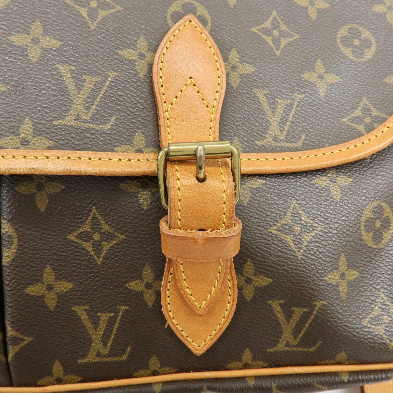 Louis Vuitton Monogram Canvas Gibeciere GM Shoulder Bag