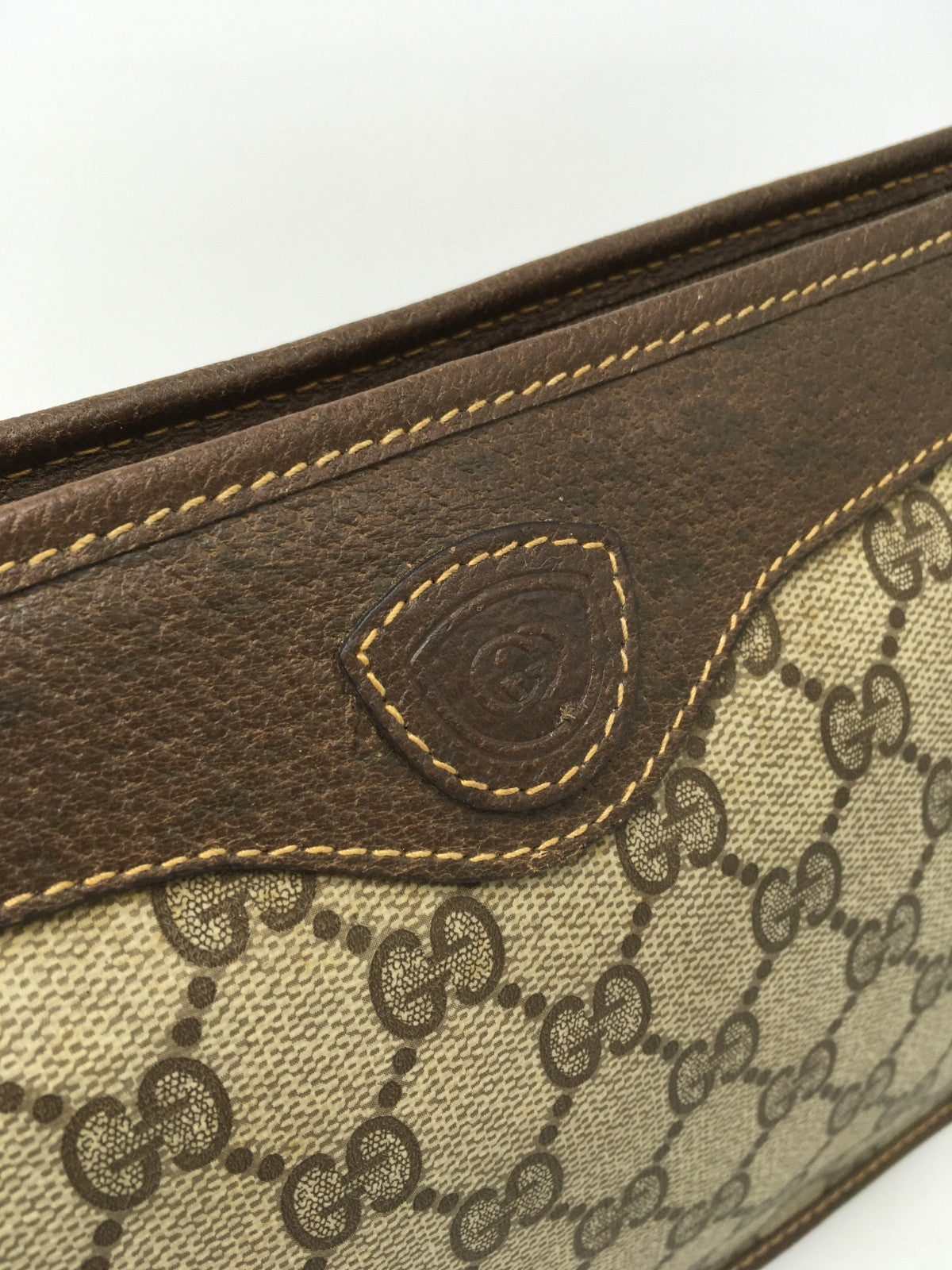 Gucci GG Supreme Monogram Clutch Bag - Beige/Brown, PVC Leather