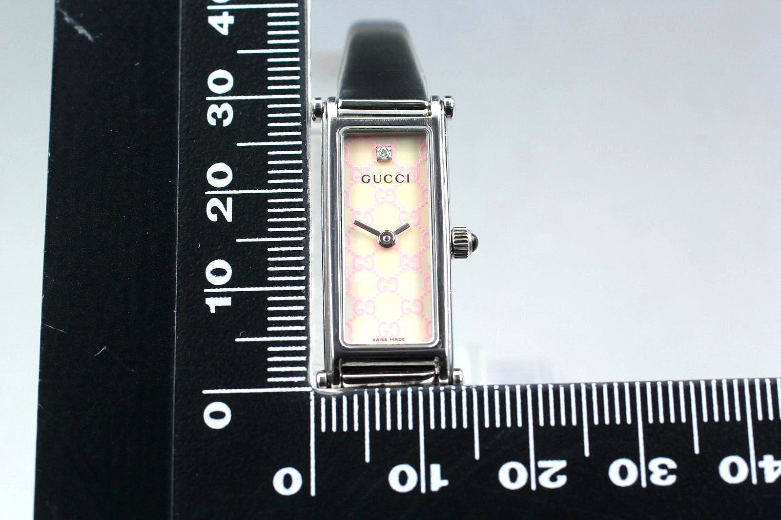 Gucci 1500L Watch - Silver, Stainless Steel