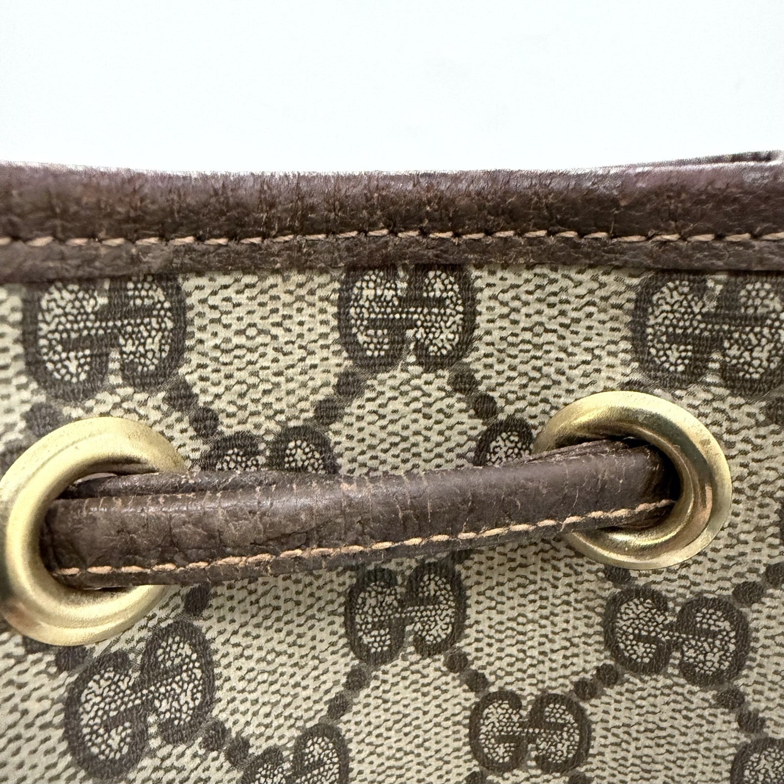 Gucci GG Supreme Drawstring Shoulder Bag - Brown, PVC Leather