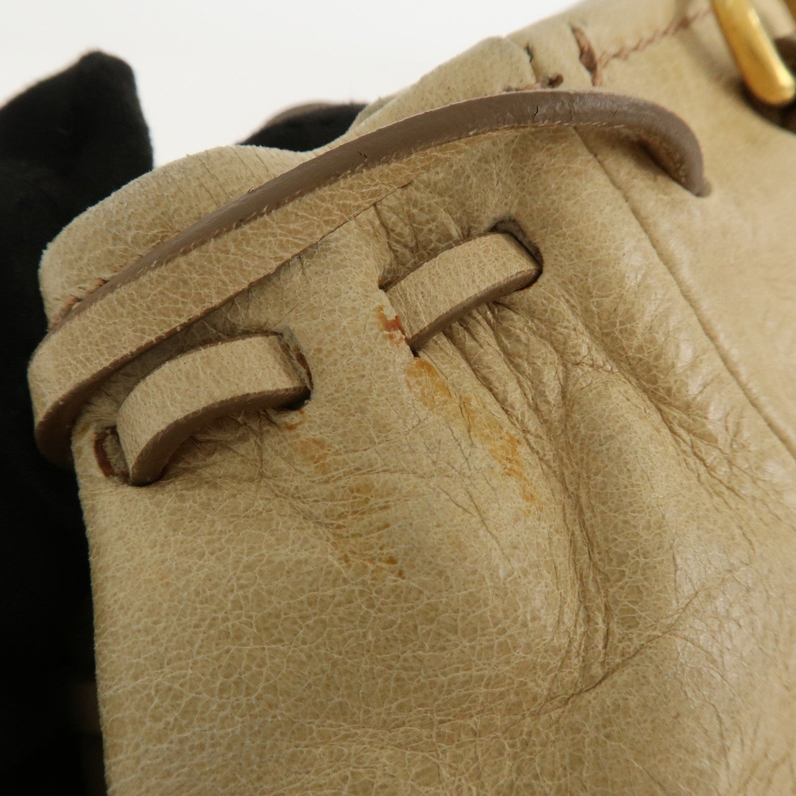 Prada Vitelloshine Handbag - Beige, Leather