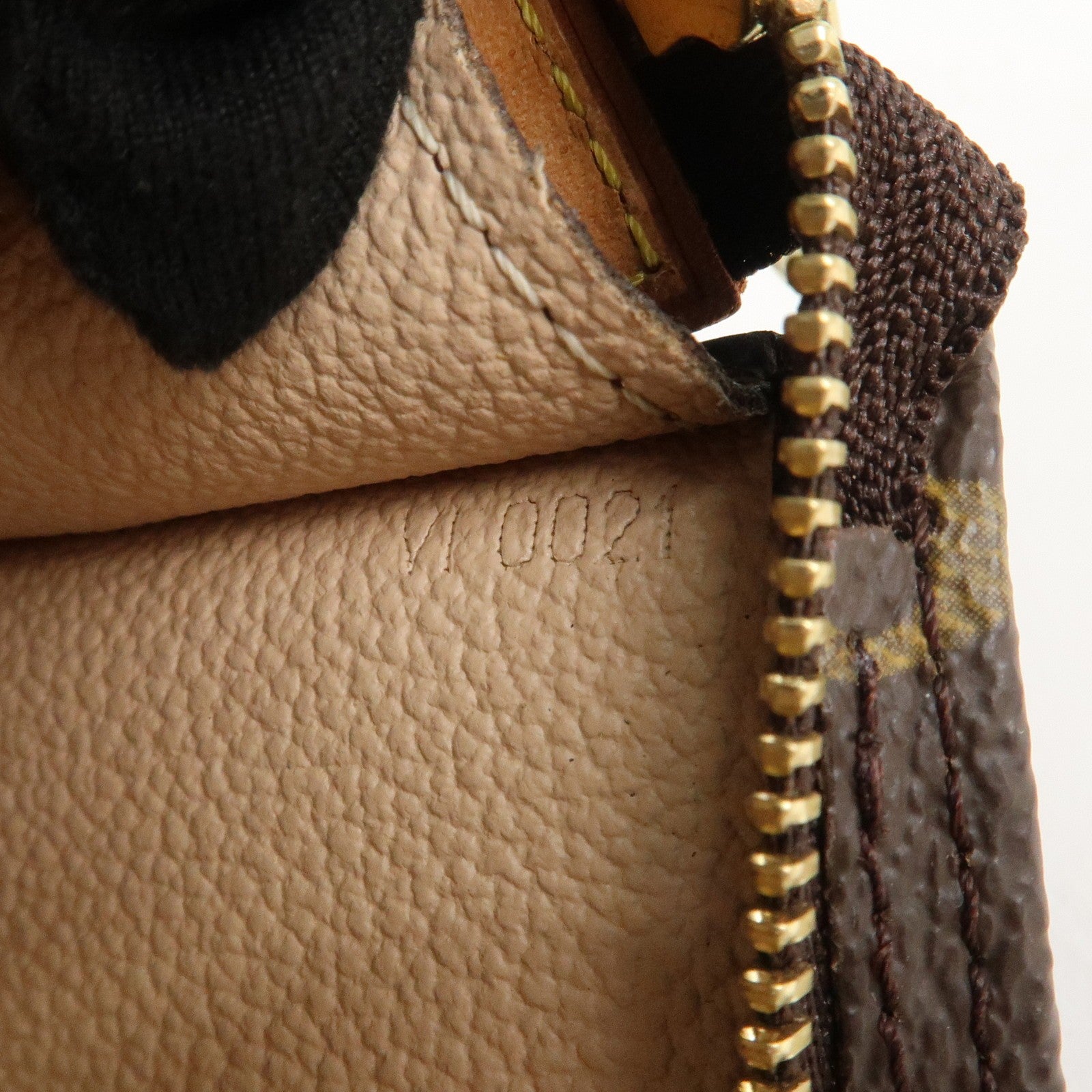Louis Vuitton Pouch Bag - Brown, Canvas
