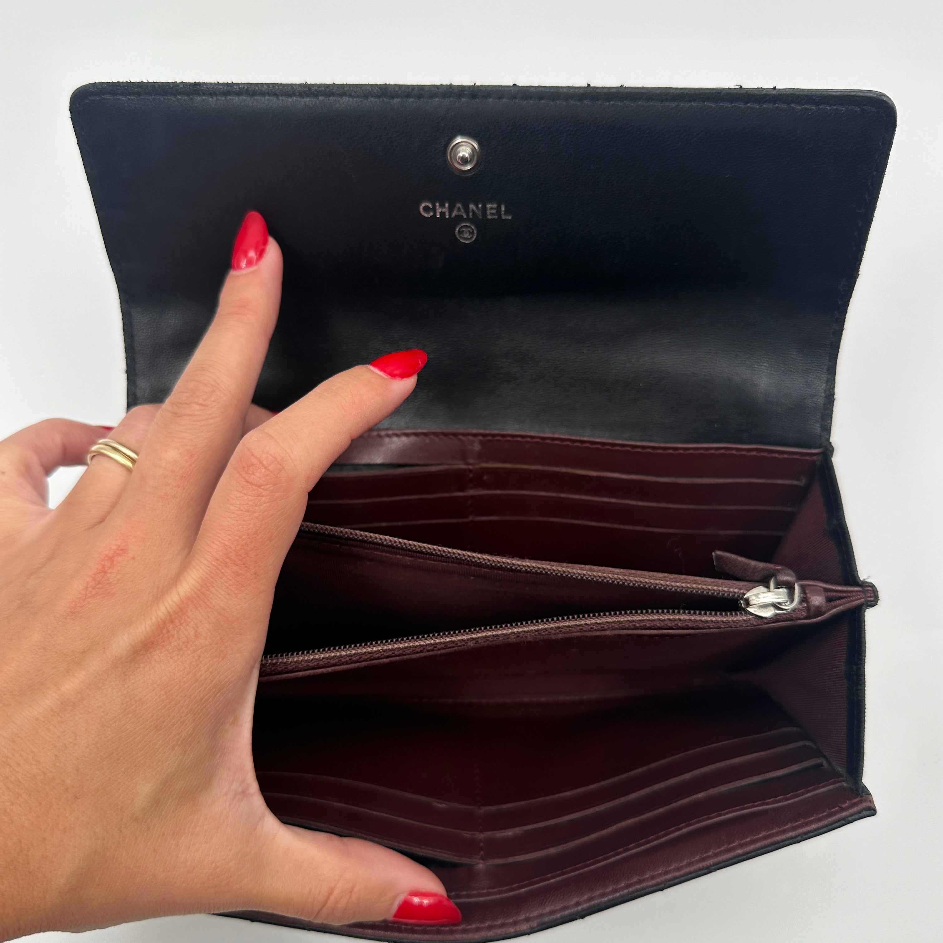 Matelasse Coco Mark Flap Long Wallet Lambskin