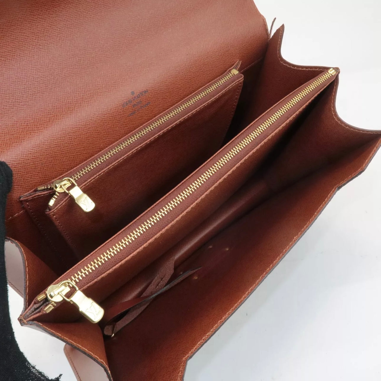 Louis Vuitton Monogram Concorde Hand Bag B