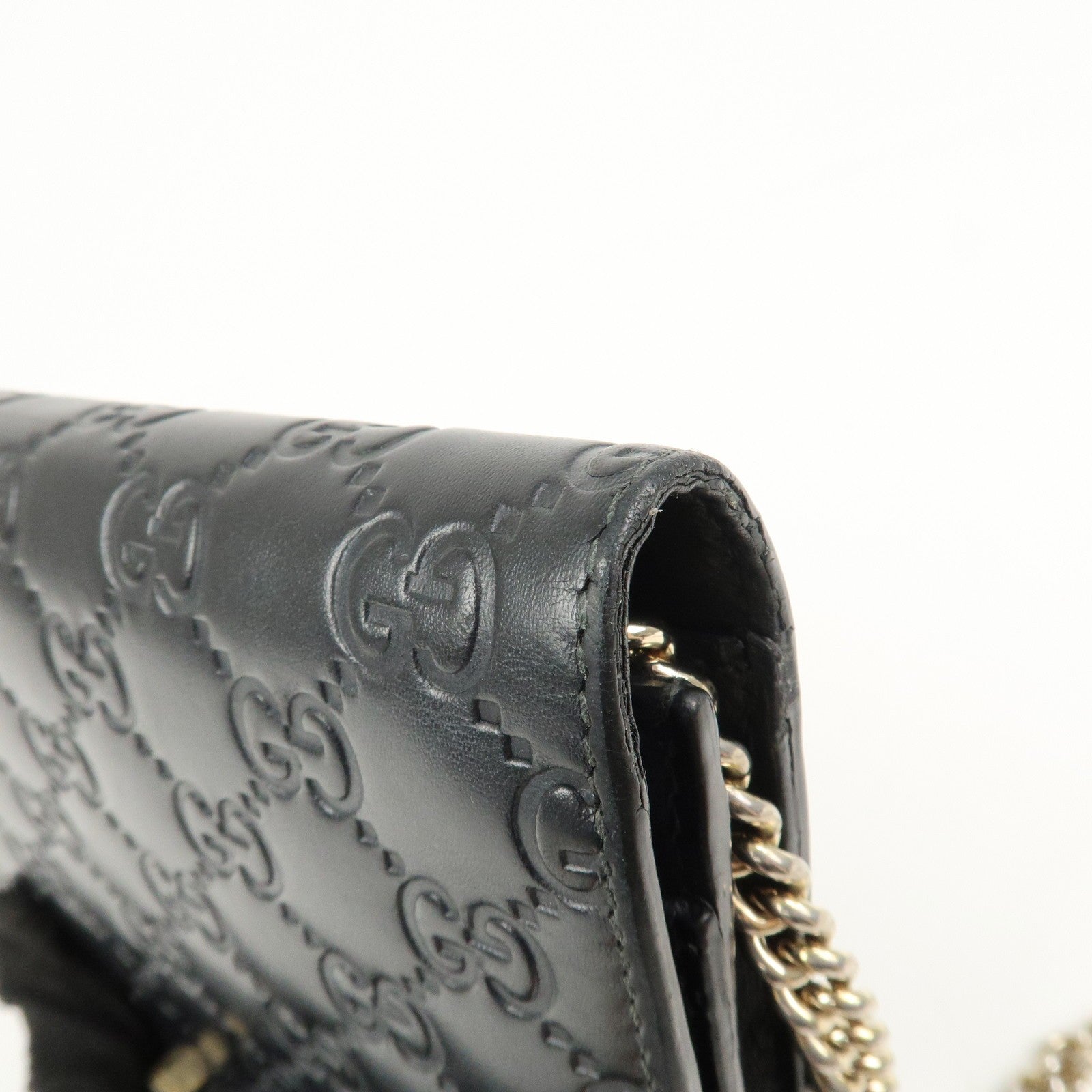Gucci Interlocking G Guccissima Shoulder Wallet - Black, Leather