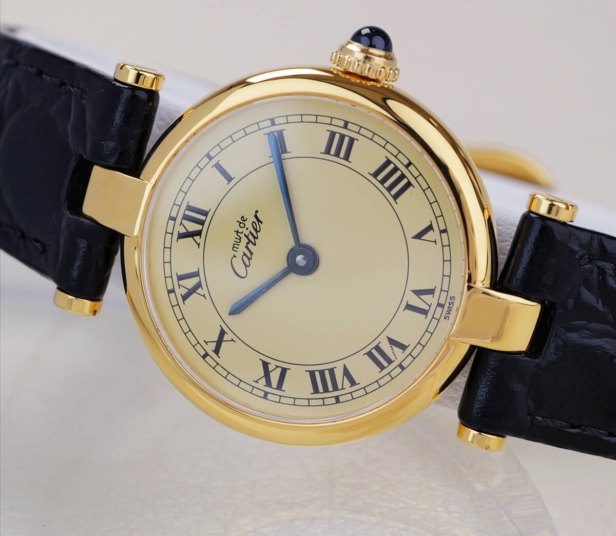 Cartier Vendome Wristwatch - Ivory, Leather