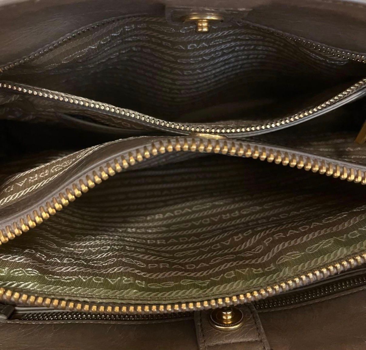 Prada brown leather Tote Bag