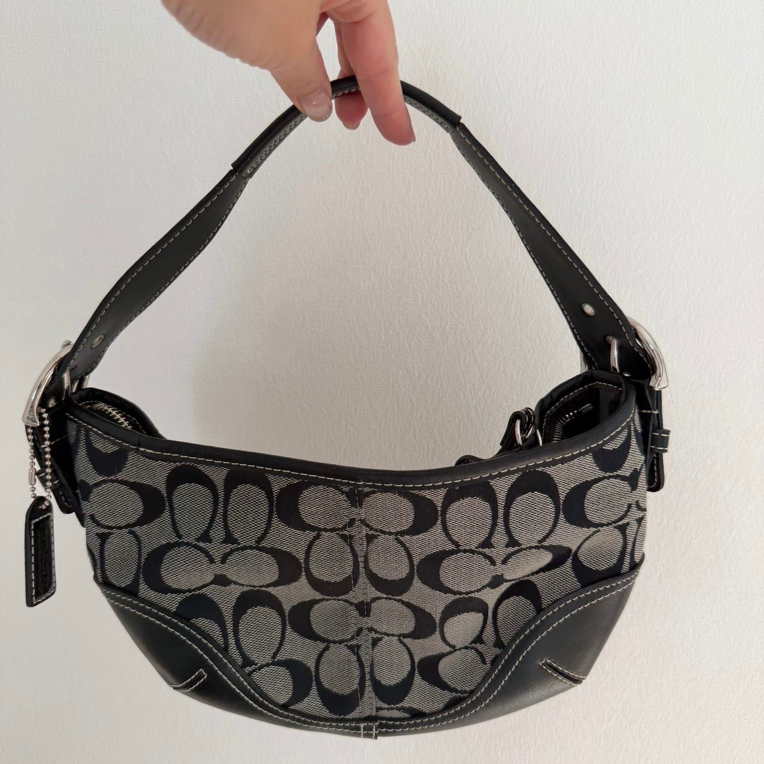 Coach Signature Black, Grey Shoulder Bag