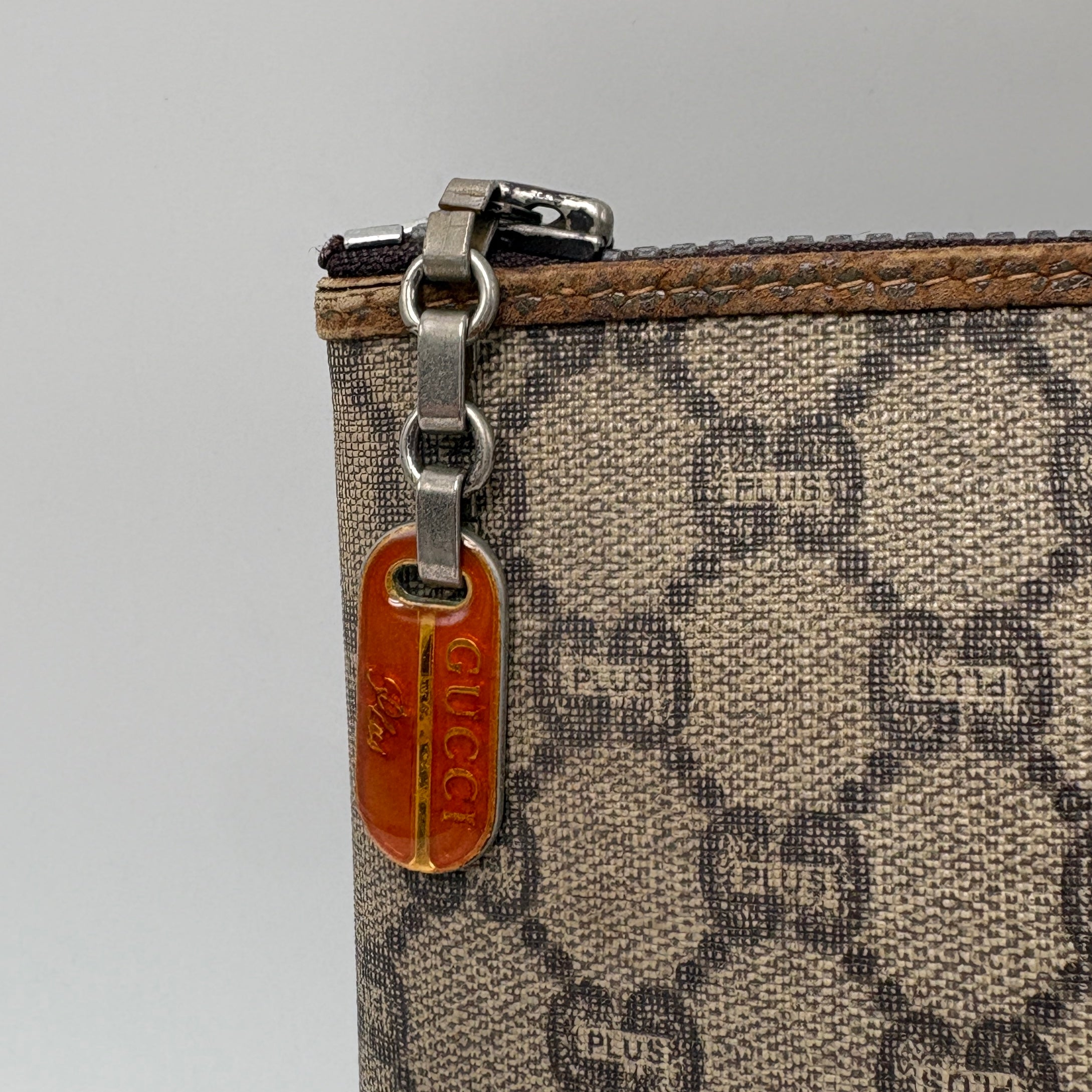 Gucci GG plus clutch