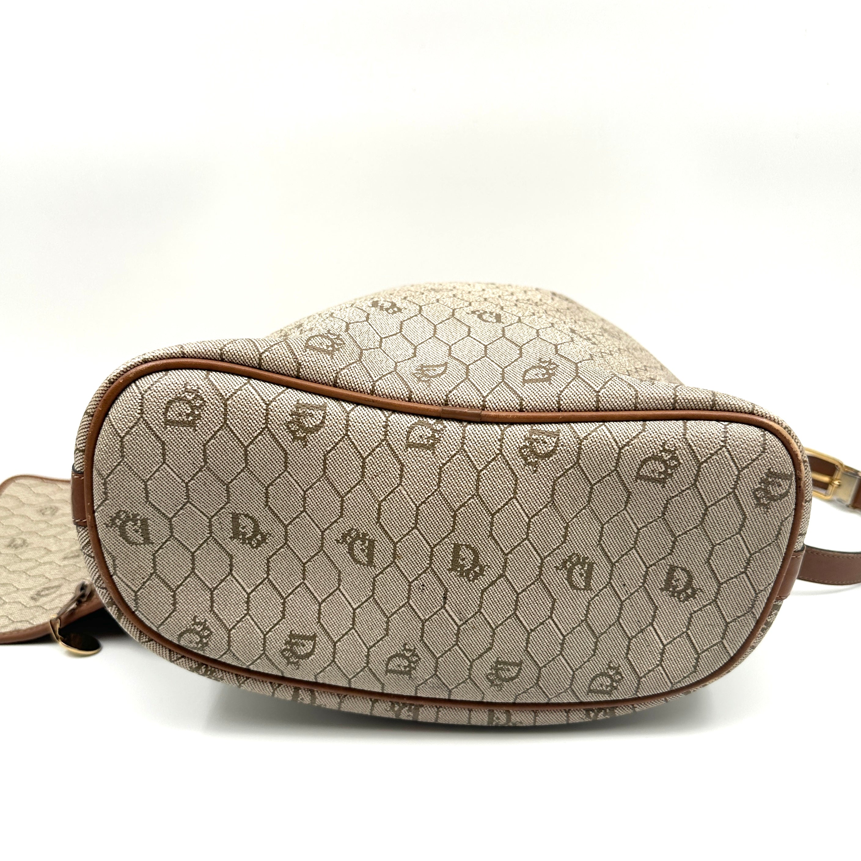 Honeycomb Shoulder Bag
