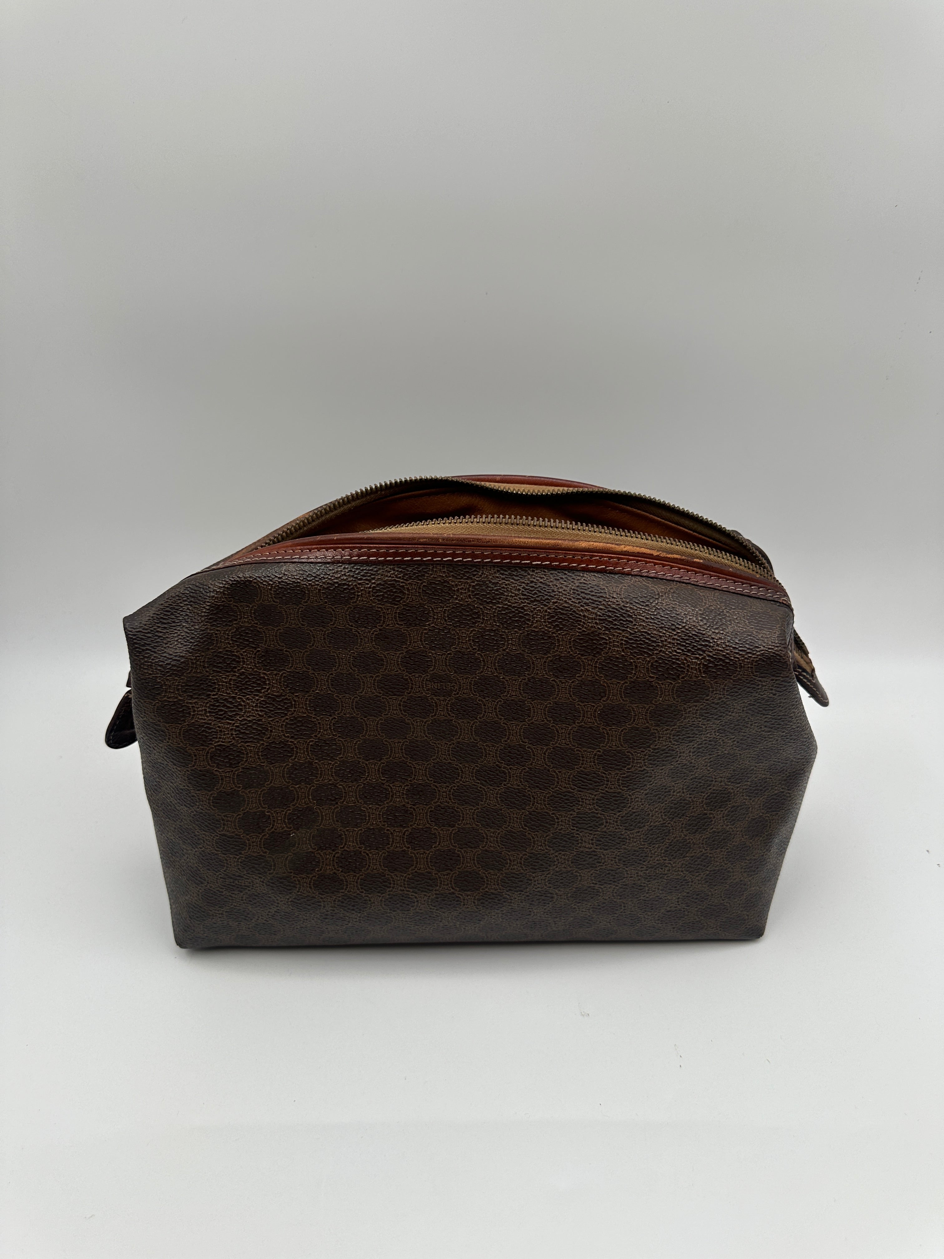 Macadam clutch brown