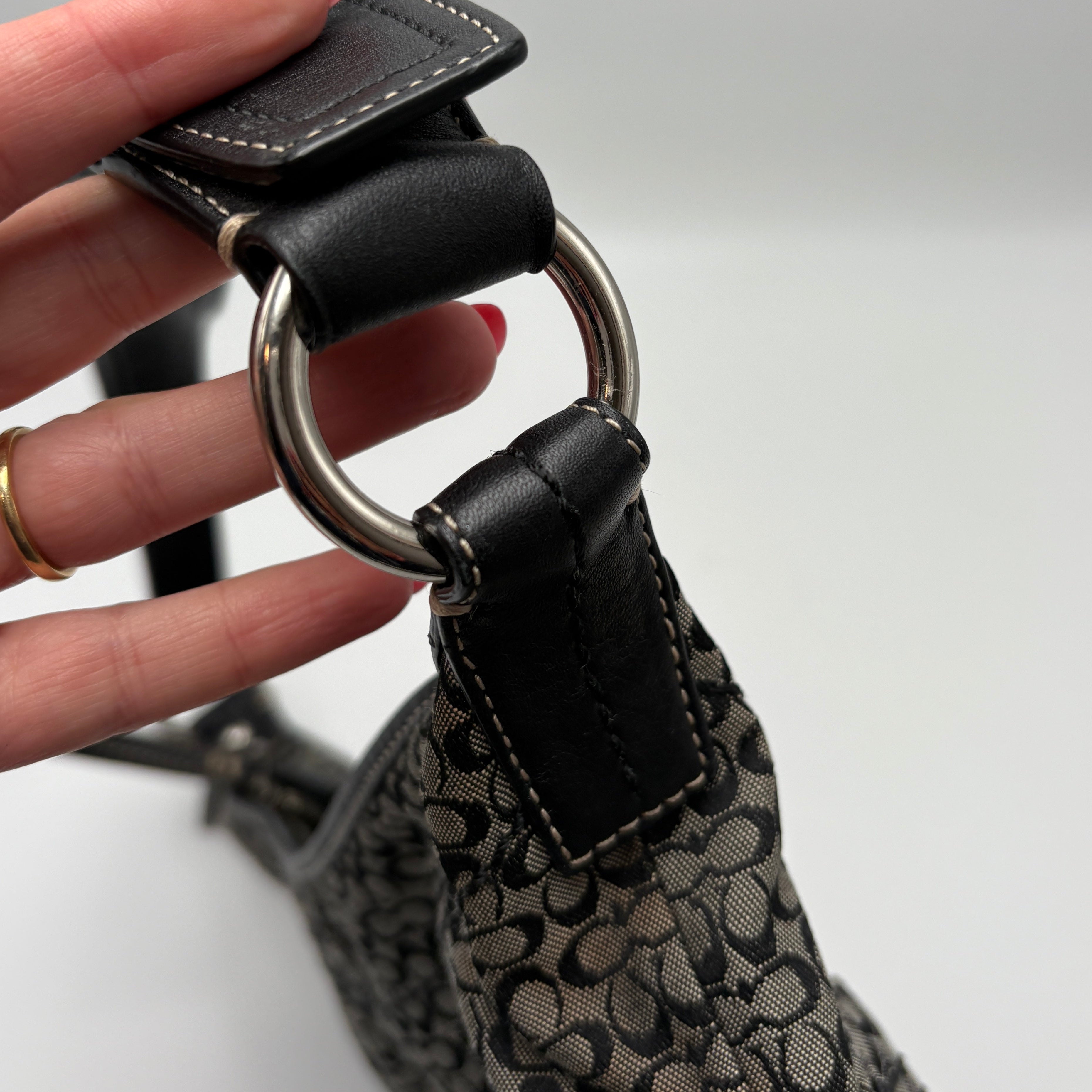 Coach Signature Hobo