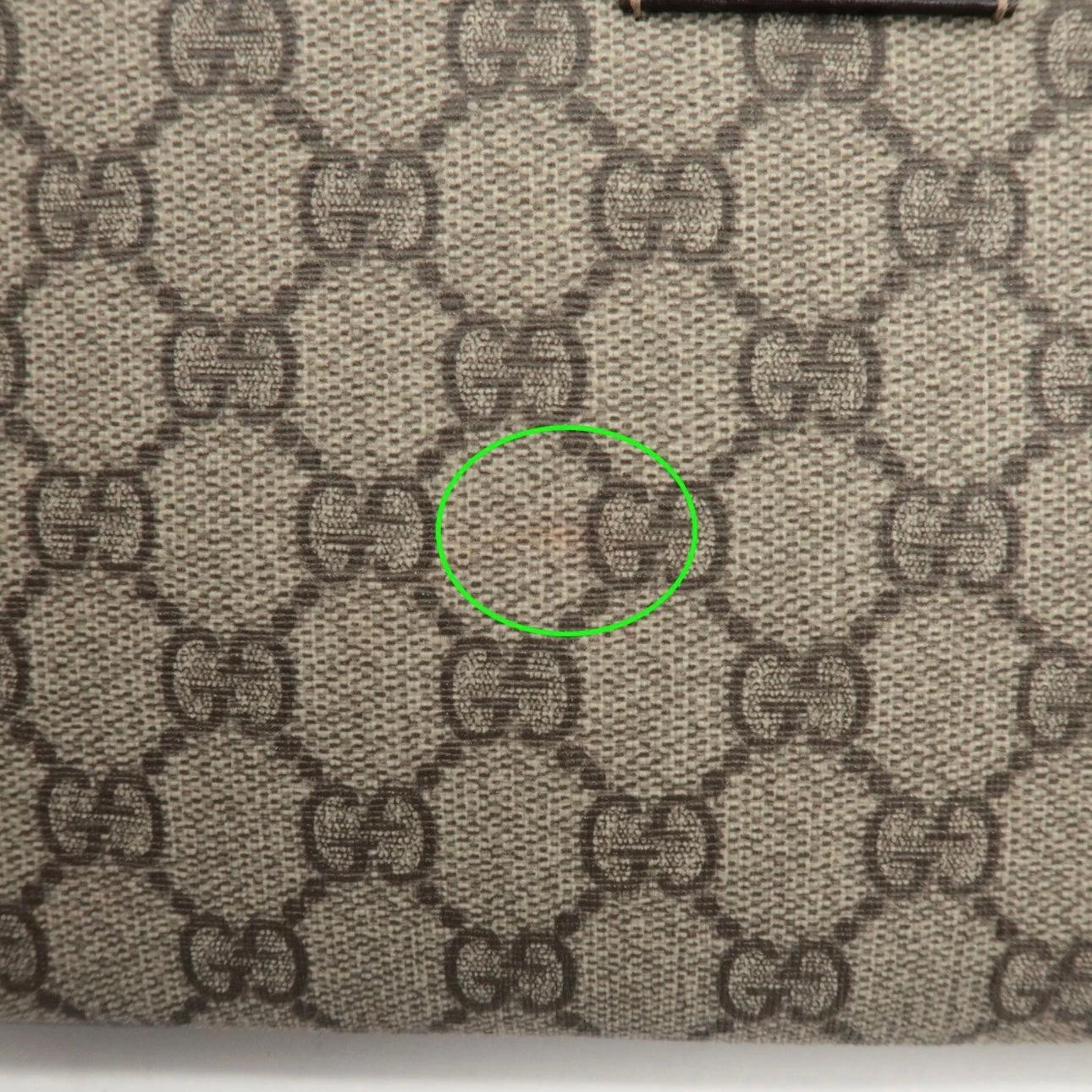 GUCCI GG Supreme Leather Crossbody/ Belt Bag- Beige Brown