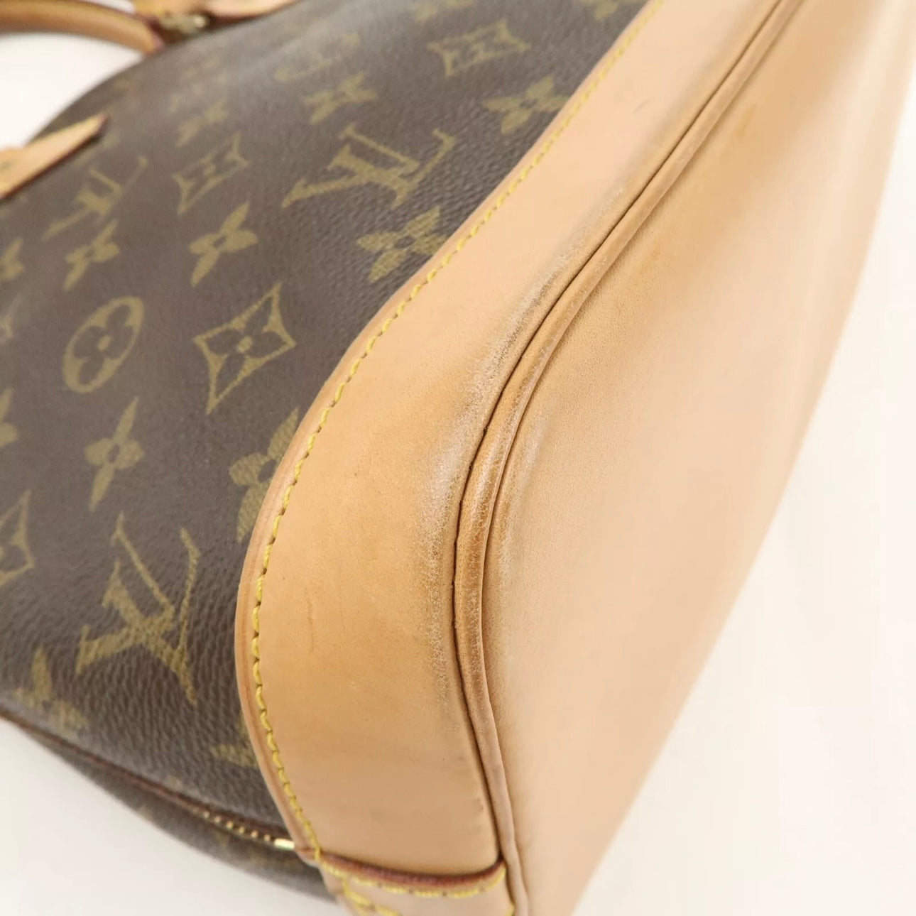 Alma Hand Bag