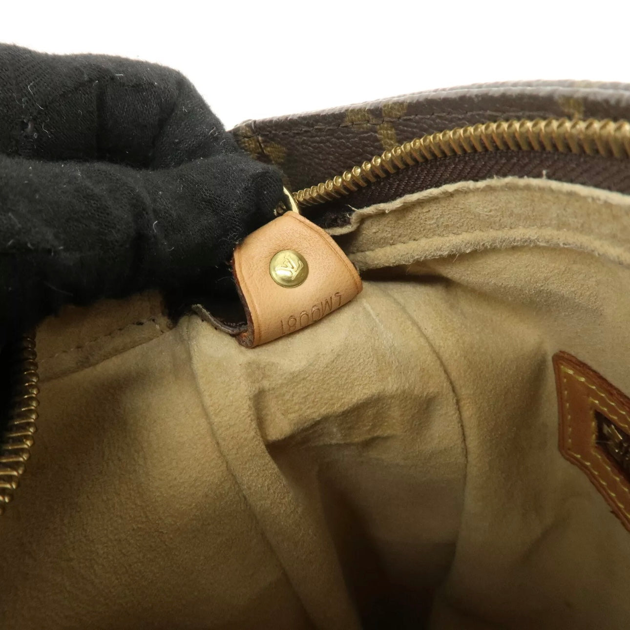 Louis Vuitton Looping GM