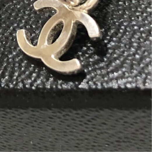 Chanel COCO Mark Piercing Hoop - Silver, Metallic