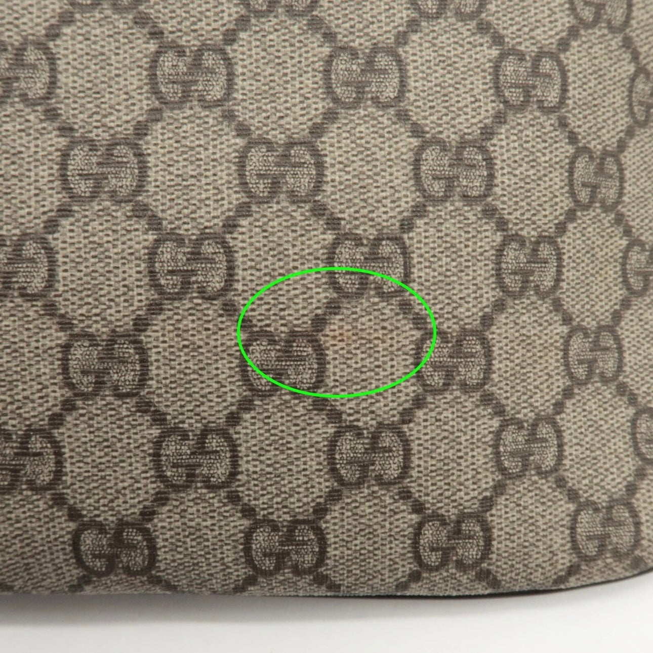 GUCCI GG Supreme Leather Crossbody/ Belt Bag- Beige Brown