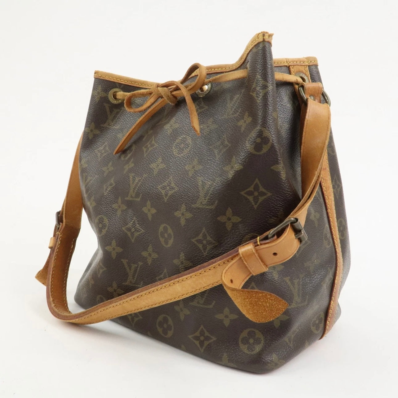 Louis Vuitton Monogram Petit Noe