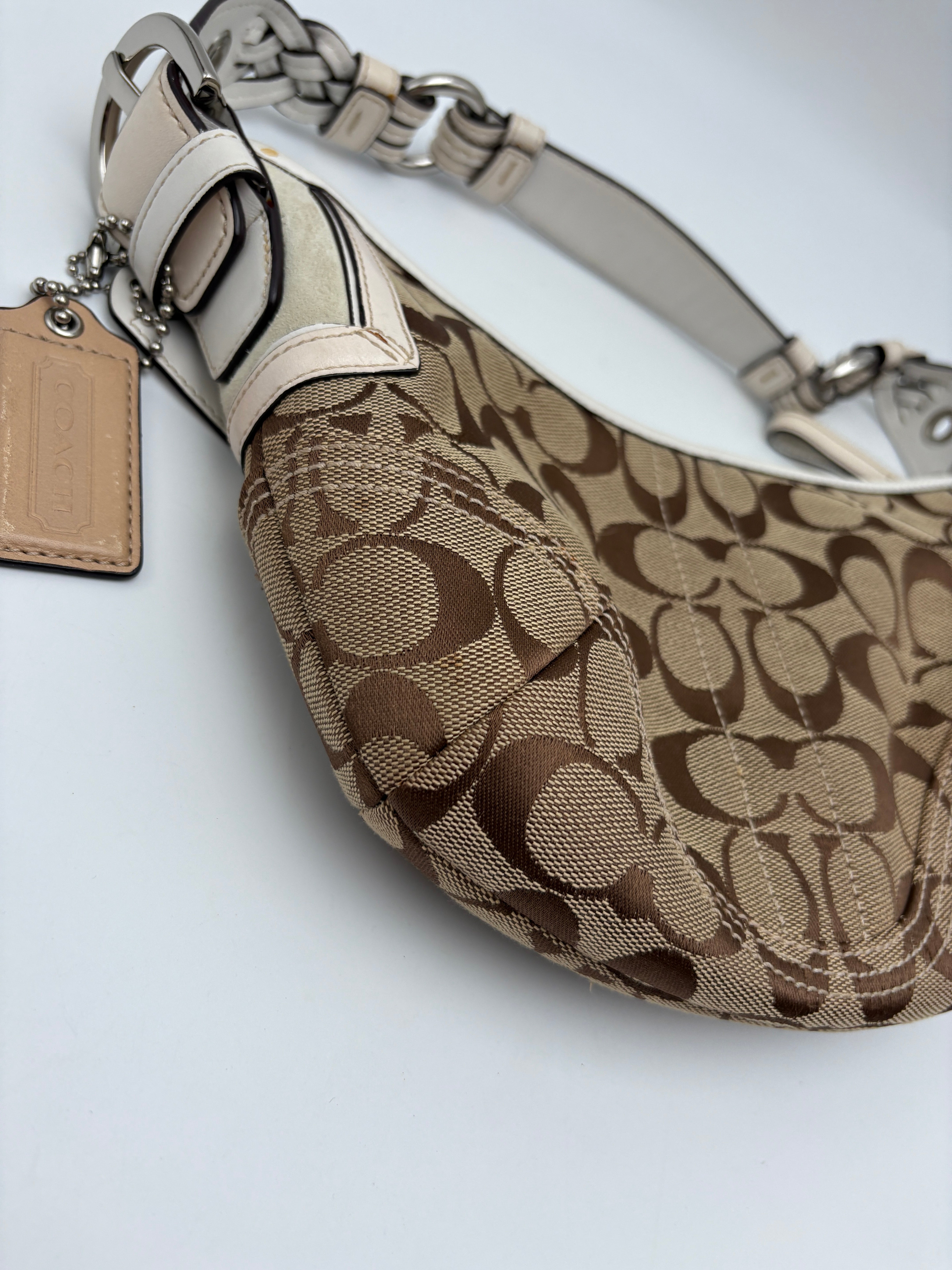 COACH SIGNATURE WHITE HOBO BAG