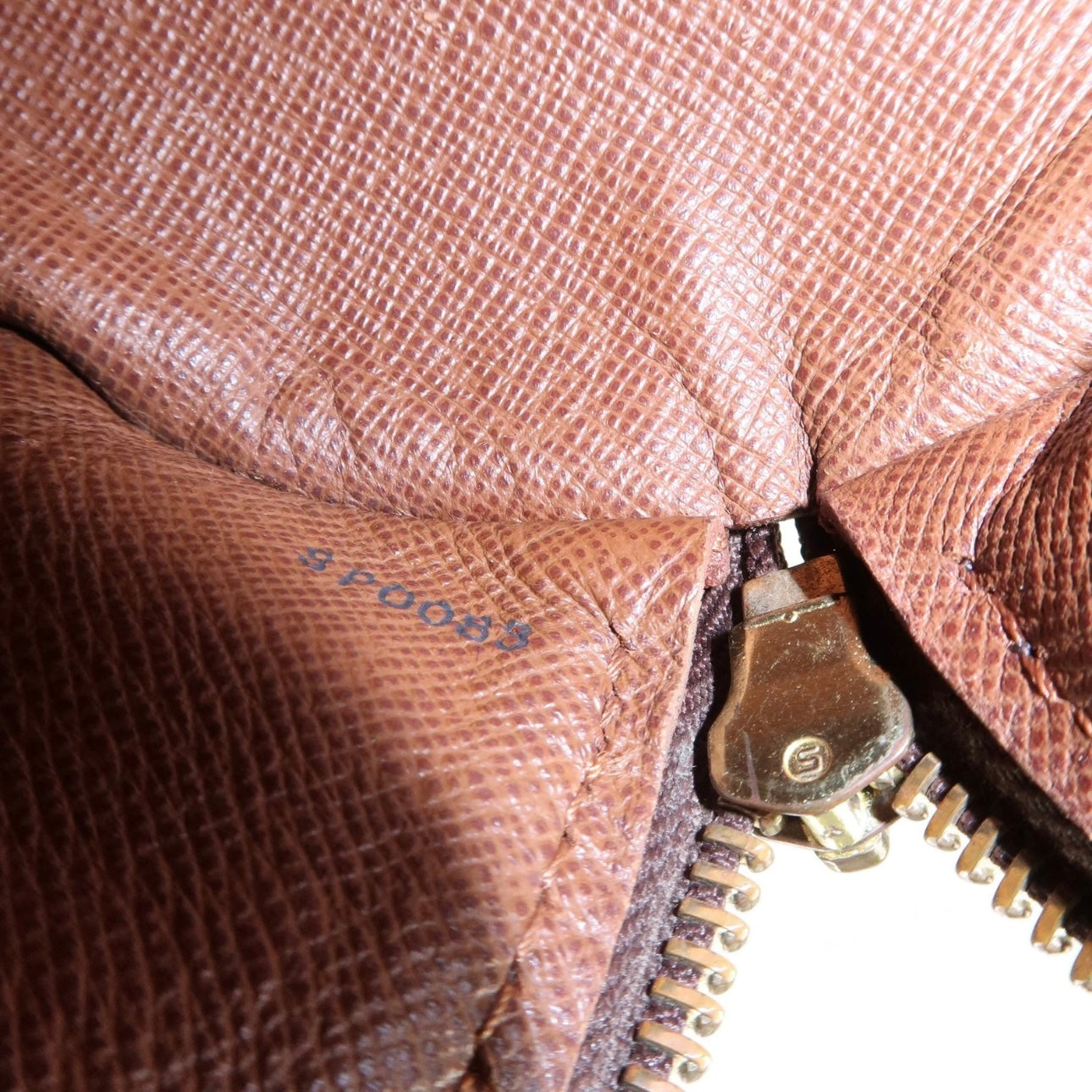 Louis Vuitton Monogram Papillon 30 Hand Bag