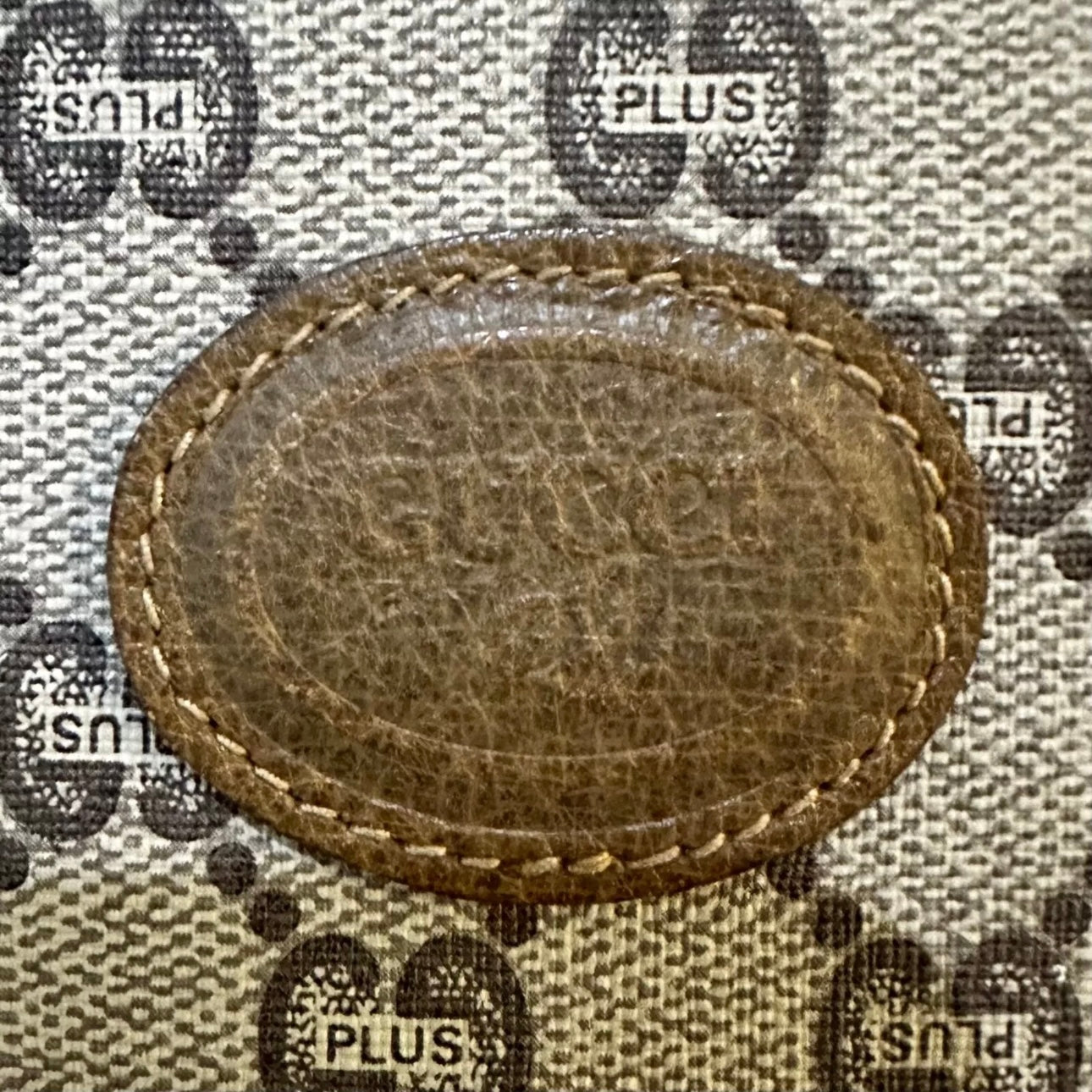 GUCCI PLUS GG Clutch Bag