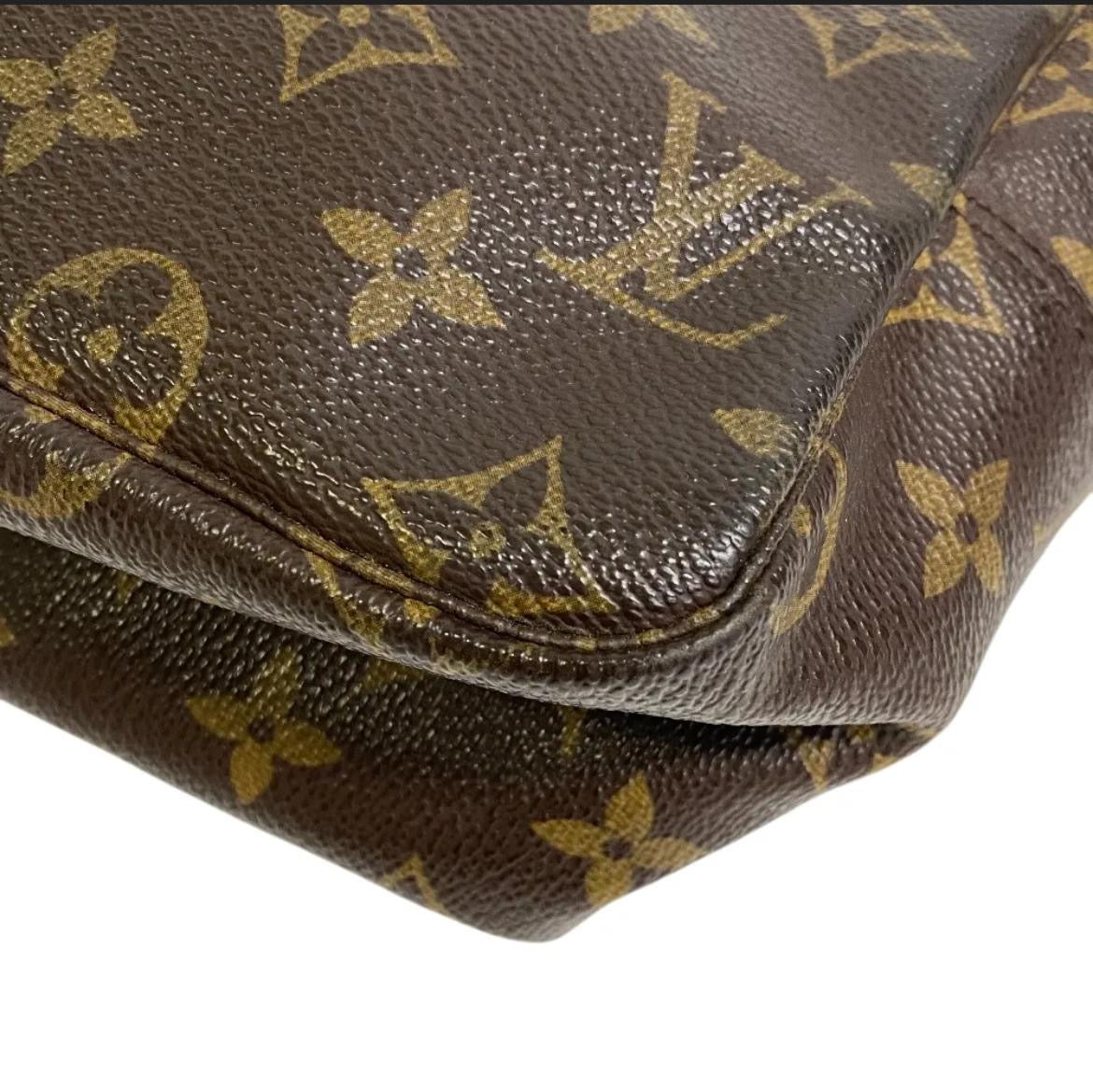 Louis Vuitton Trousse Toilette 28 Clutch - Brown, Leather
