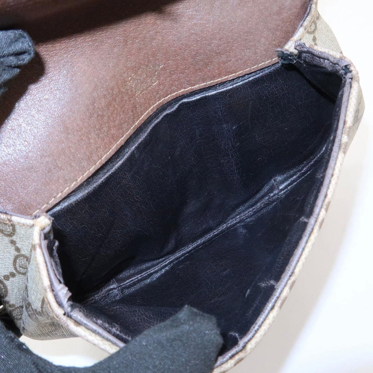 GUCCI GG Supreme Cosmetic Pouch Clutch Bag