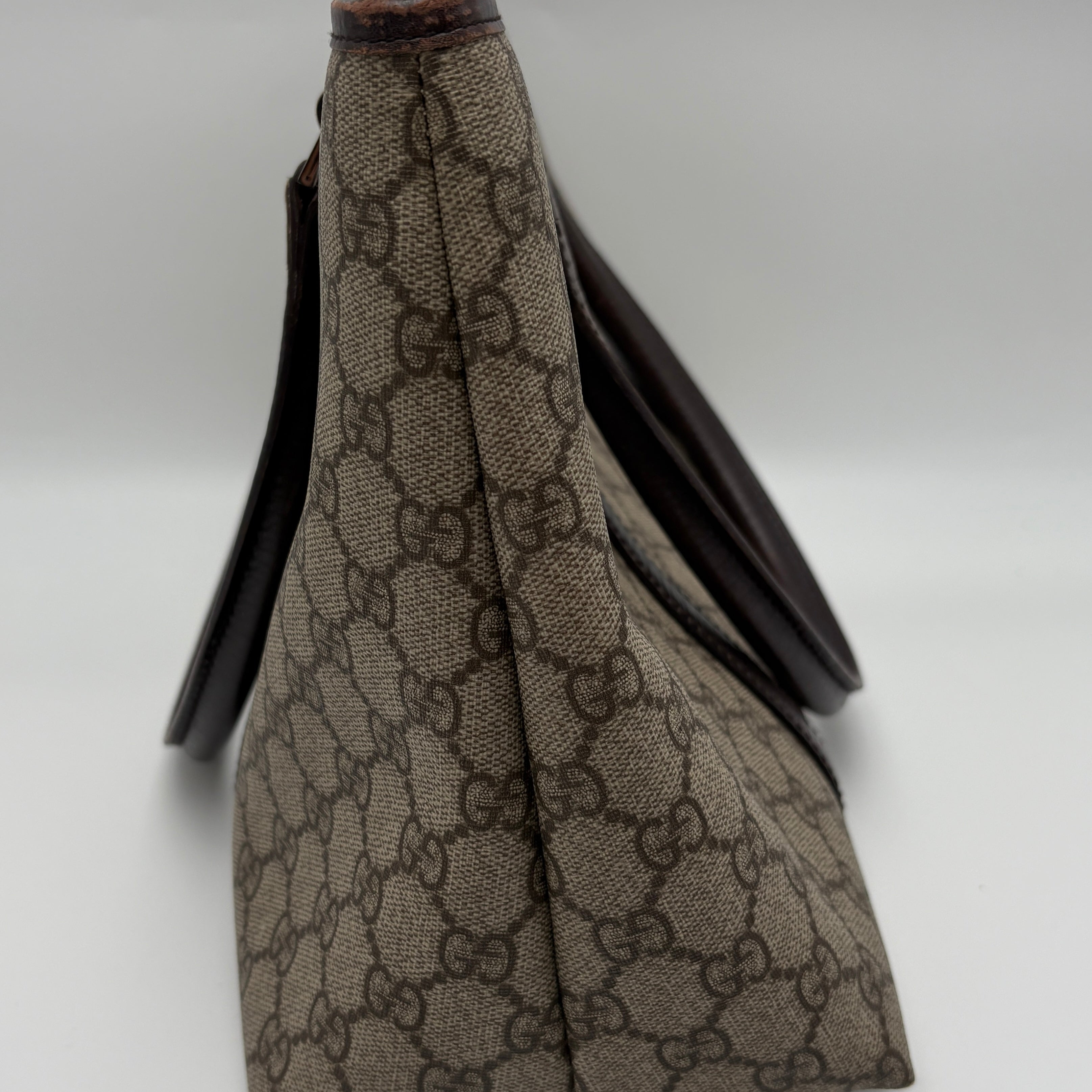 Gucci Supreme tote bag