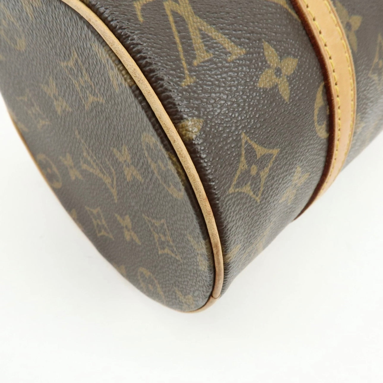 Louis Vuitton Monogram Papillon 26 Handbag