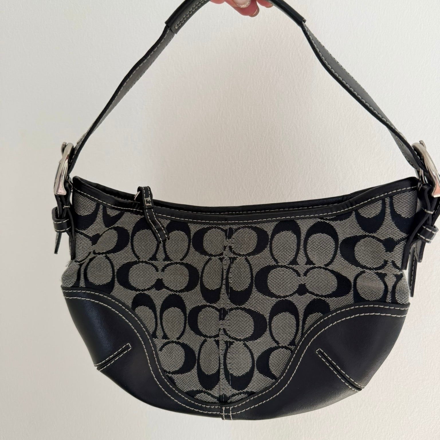 Coach Signature Black, Grey Shoulder Bag