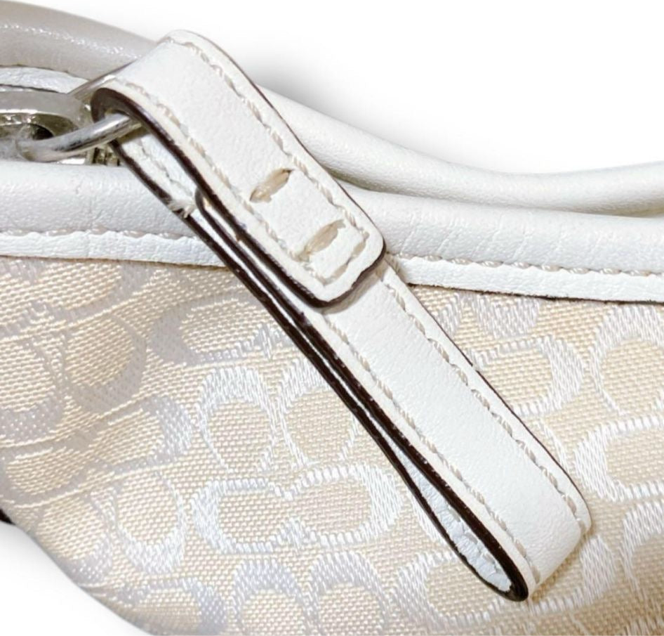 Coach Signature White Shoulder bag