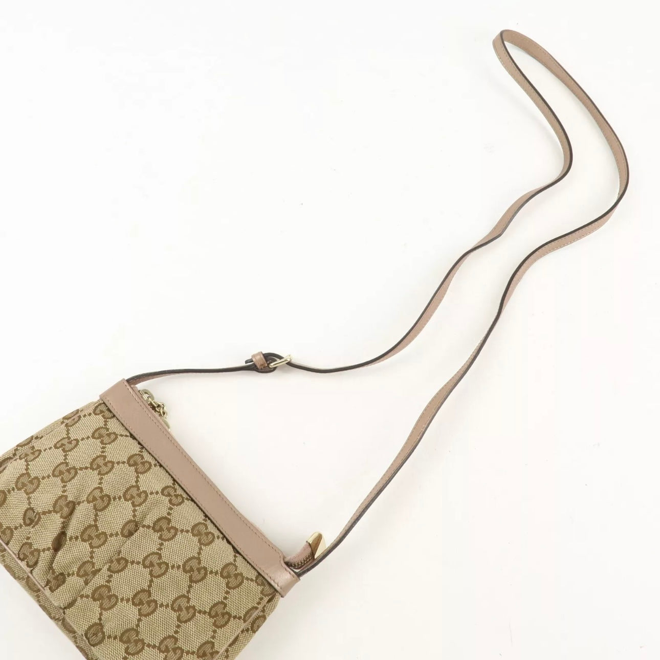 GUCCI Lovely GG Shoulder Bag