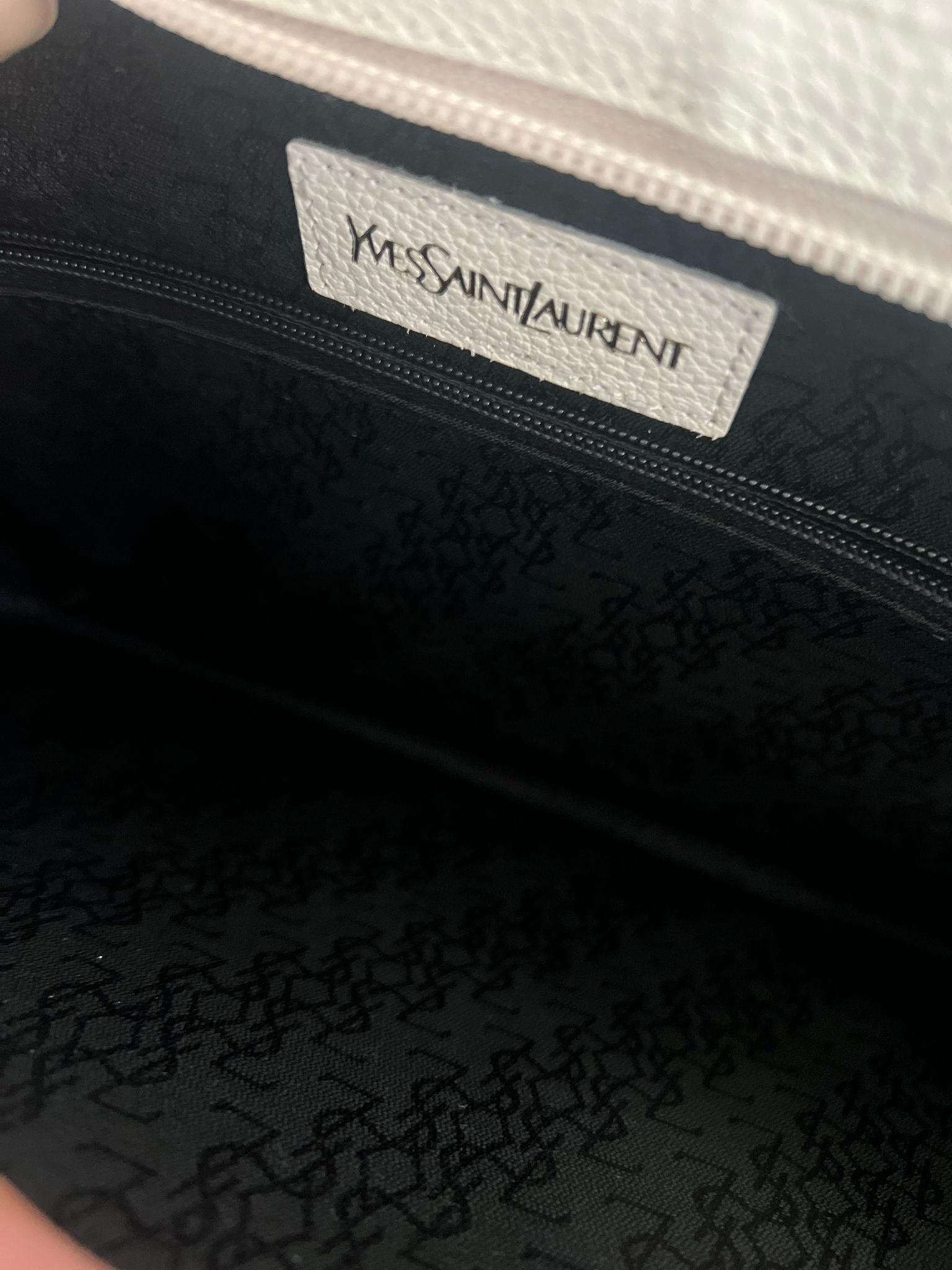 Saint Laurent White Vintage clutch