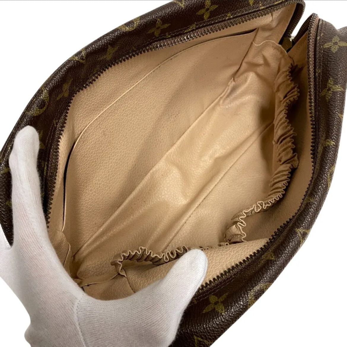 Louis Vuitton Trousse Toilette 28 Clutch - Brown, Leather