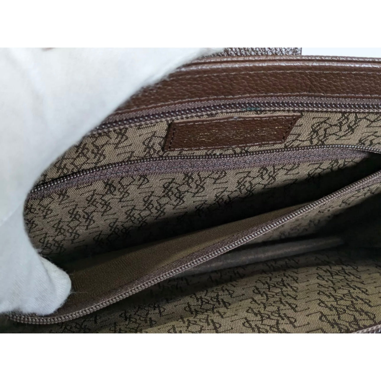 Yves Saint Laurent clutch leather