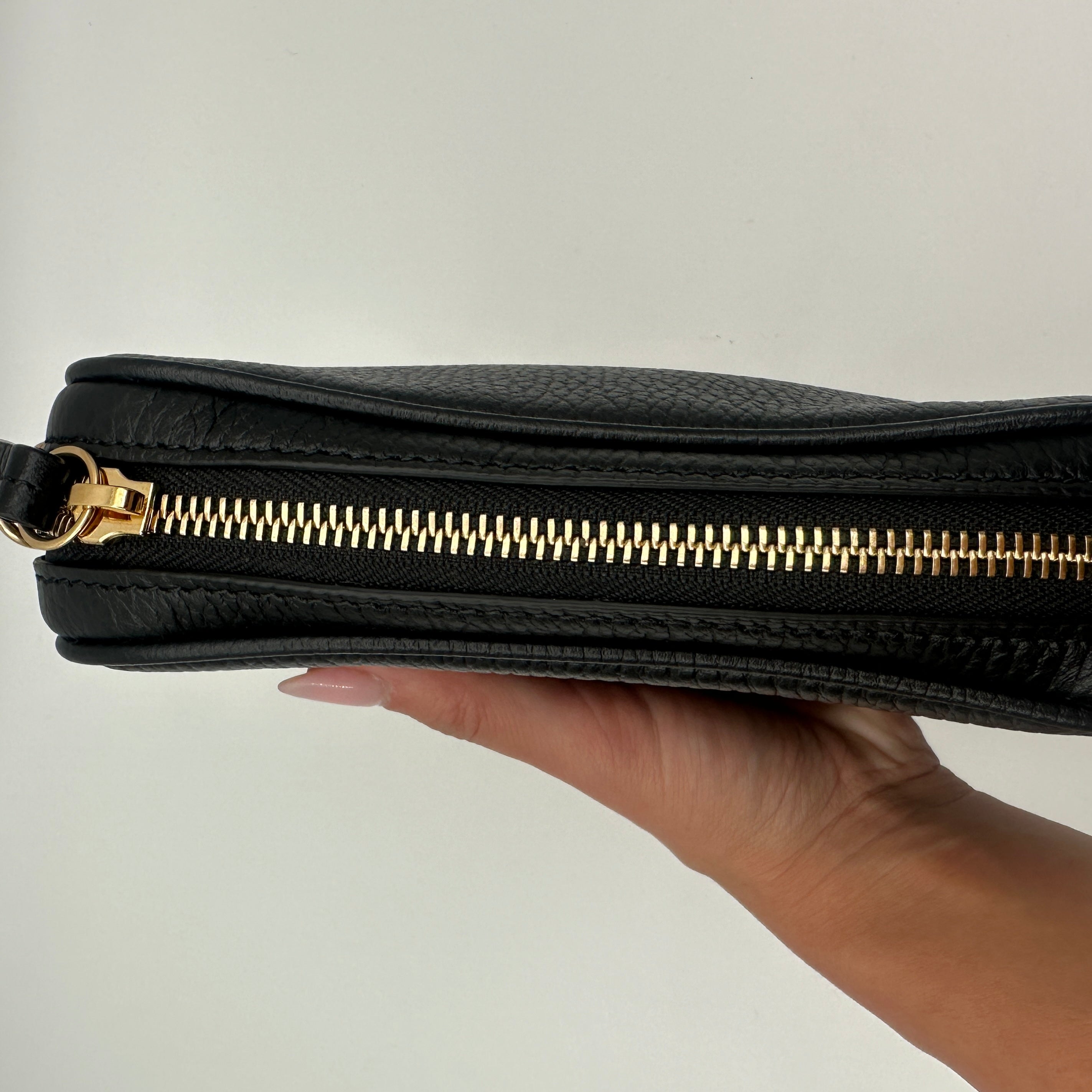 GG Marmont Mini Shoulder Bag