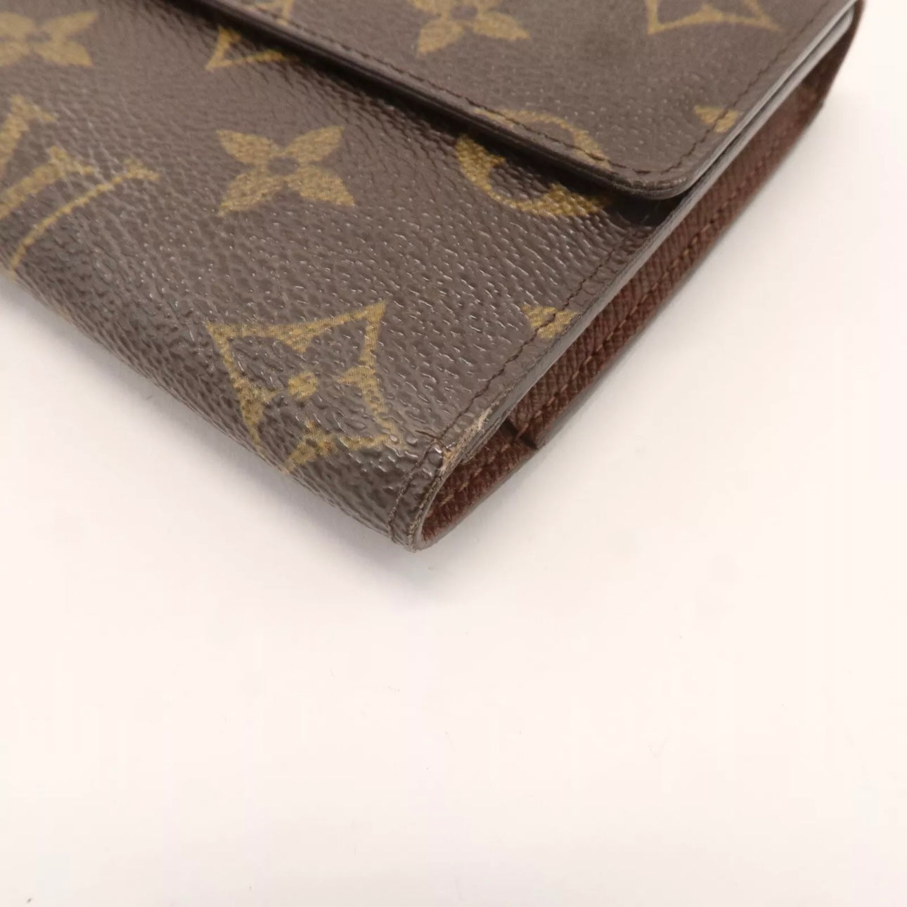 Monogram Portefeuille International Wallet