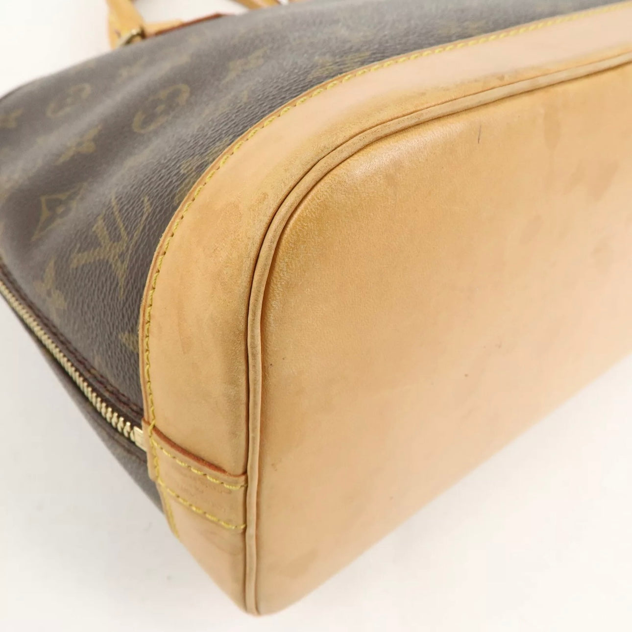 Louis Vuitton Alma